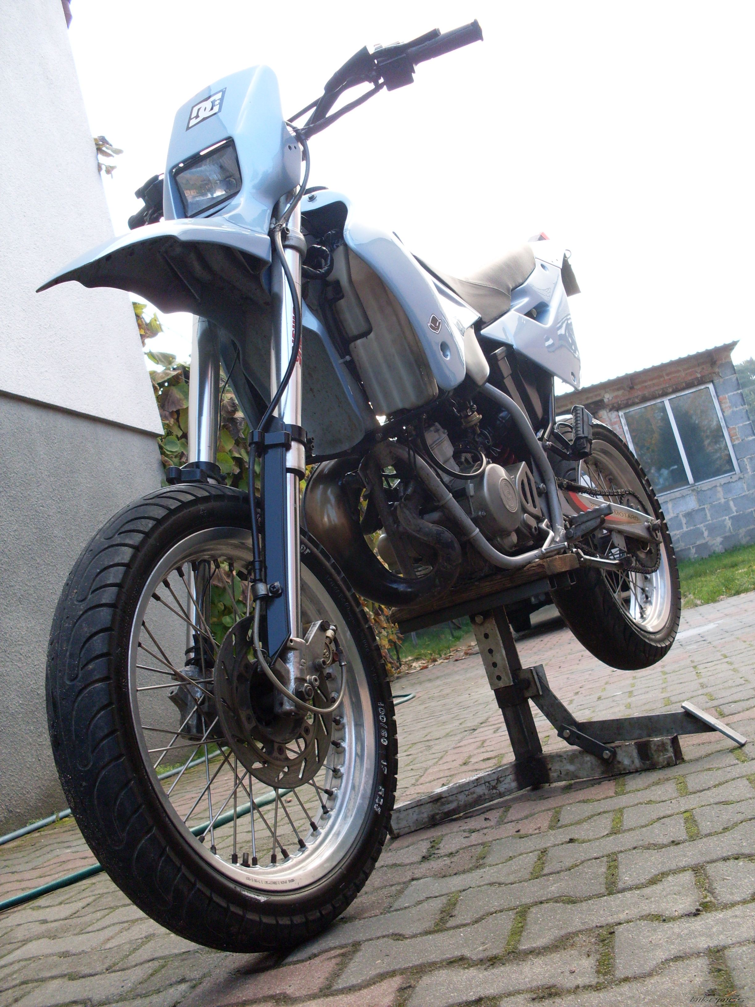 Photo 2124914