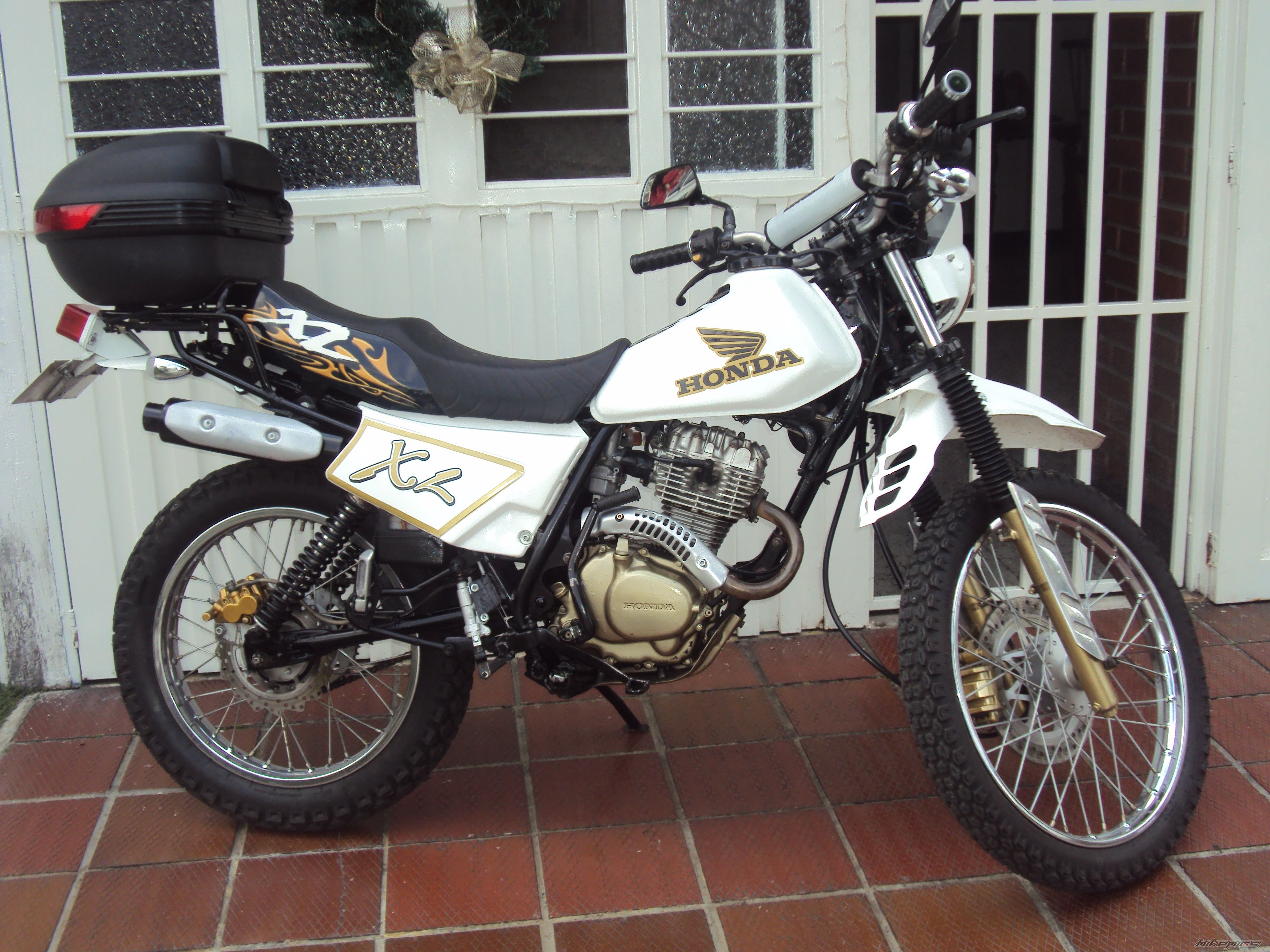 Photo 2128476