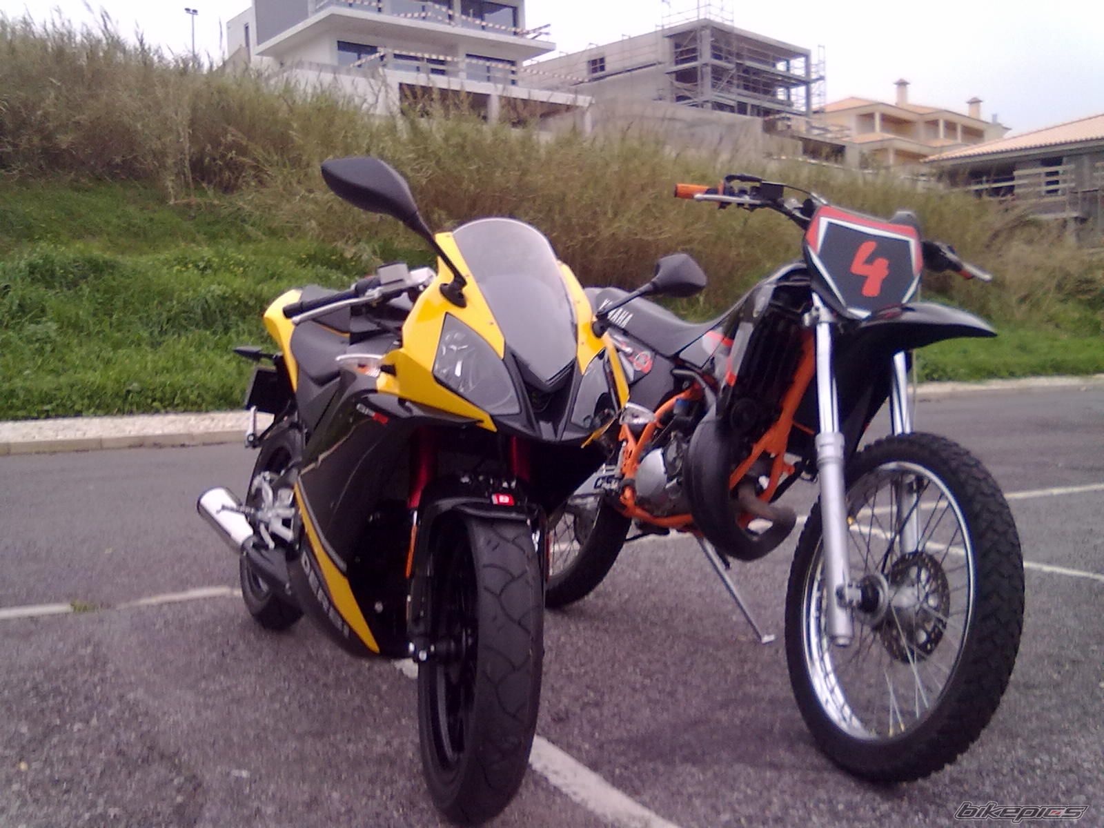 Photo 2128681