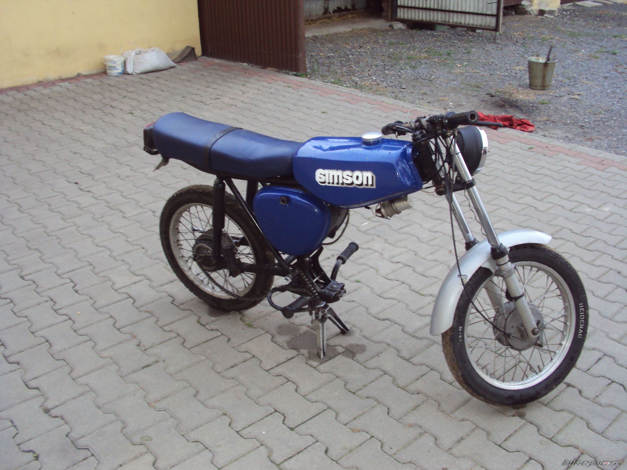 Photo 2128870