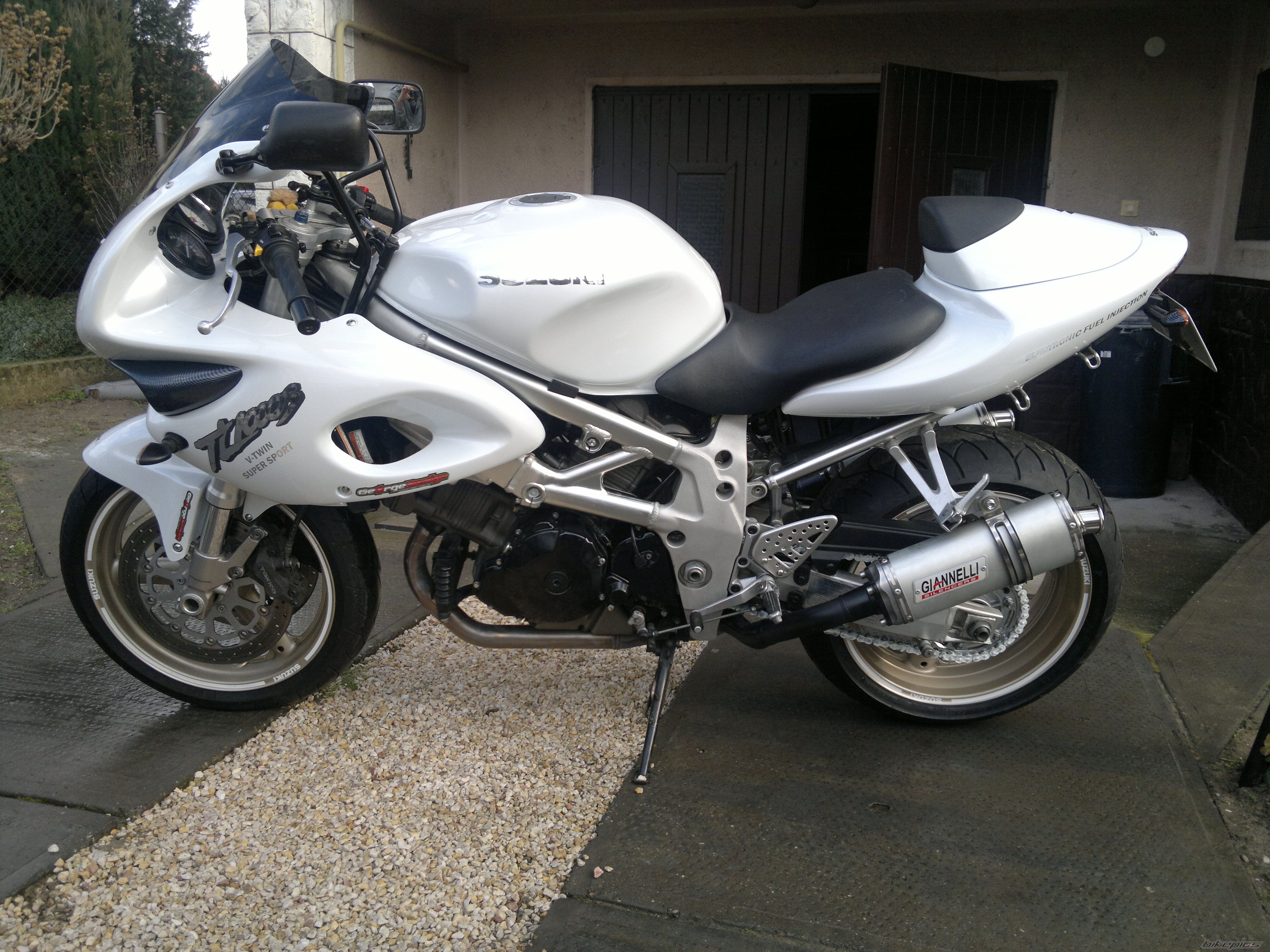 Photo 2128873