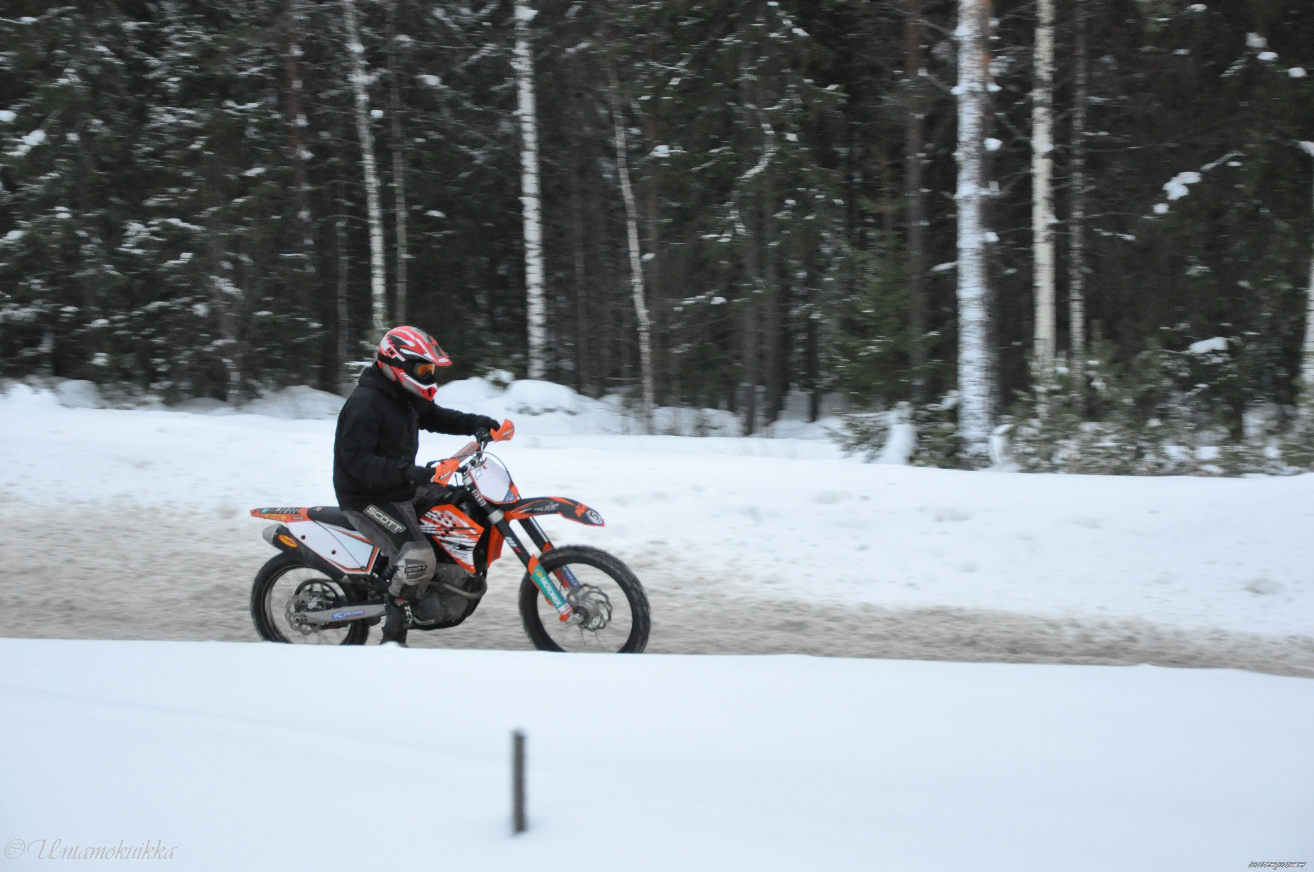 Photo 2128905