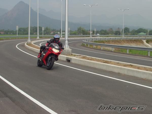 Photo 2129426