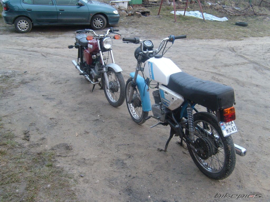 Photo 2129723