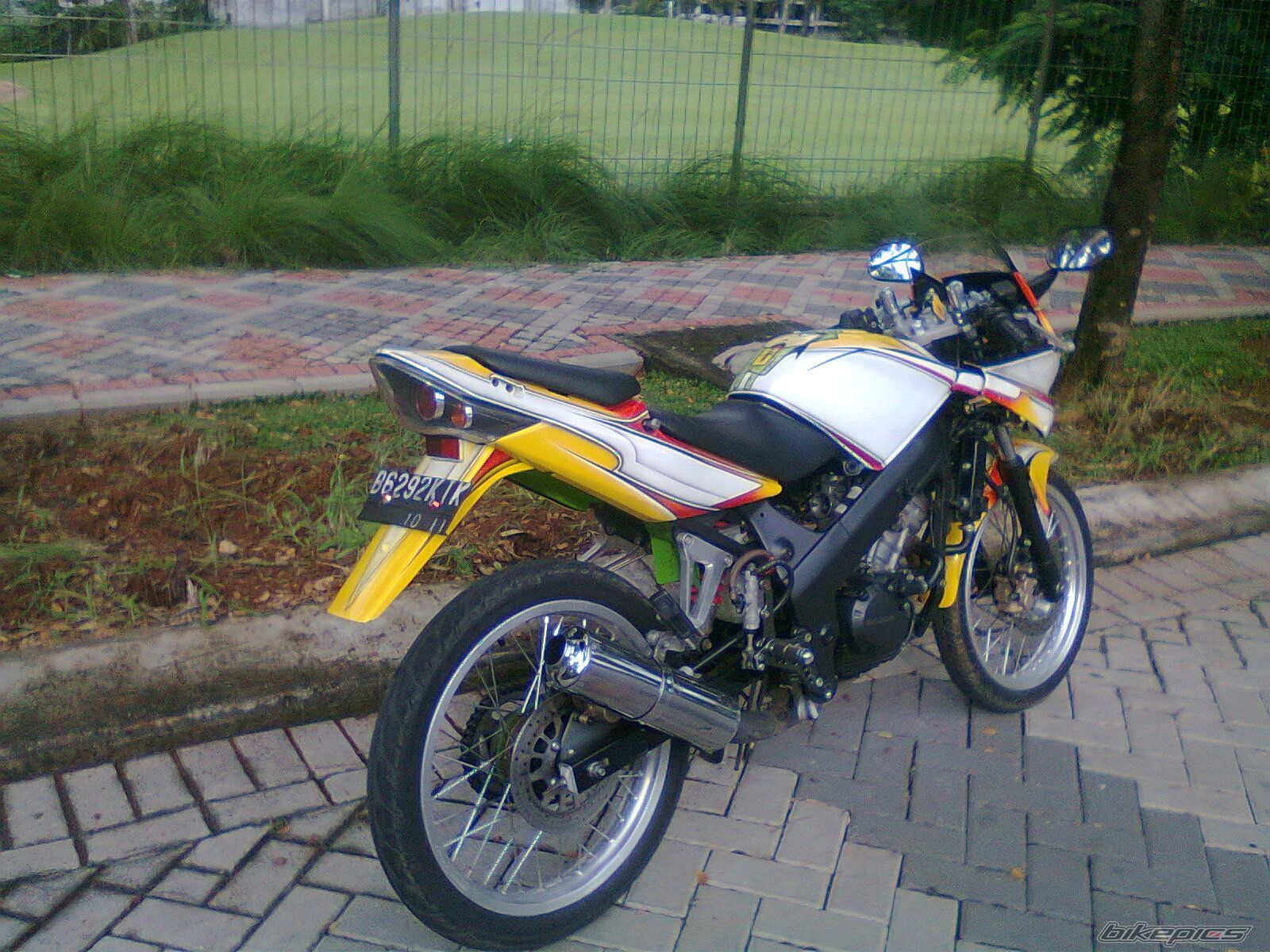Photo 2129831
