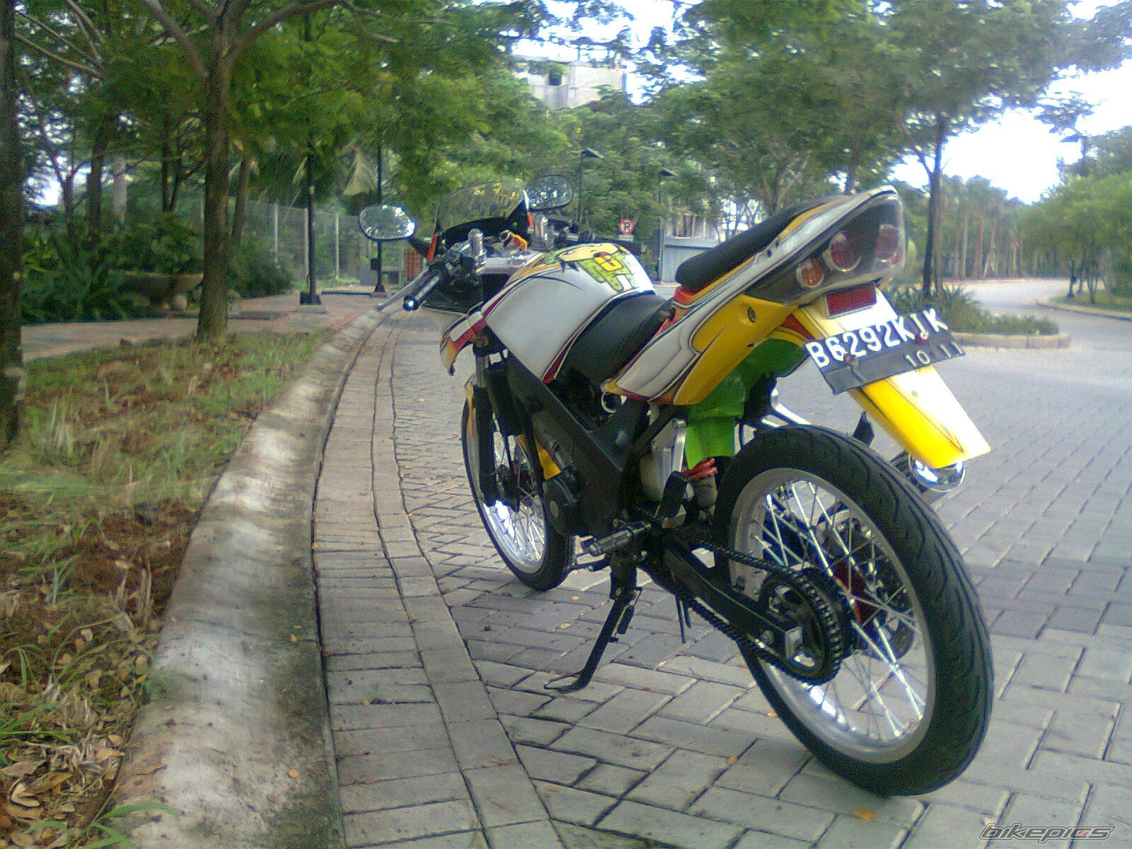 Photo 2129832