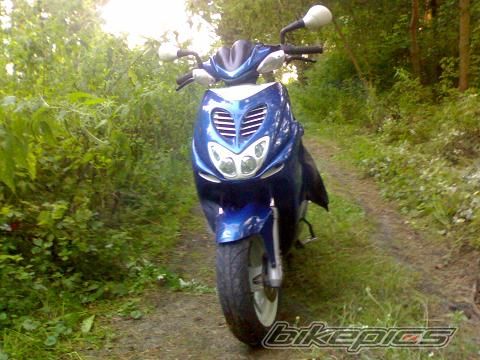 Photo 2131953
