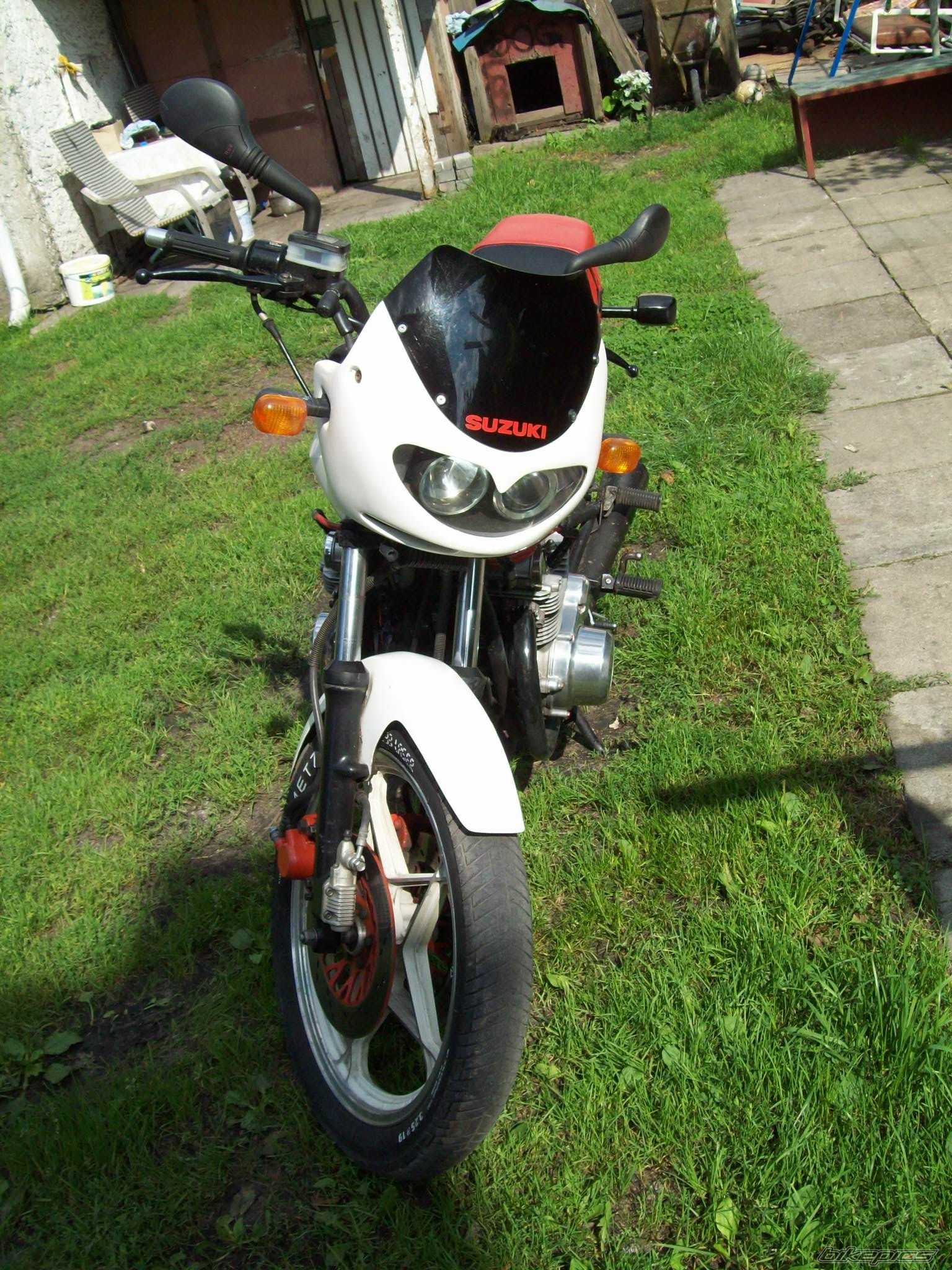 Photo 2131981