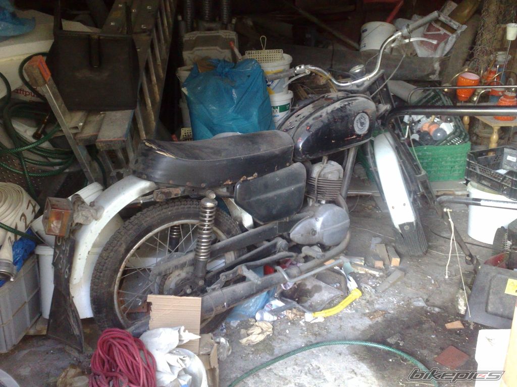 Photo 2132264