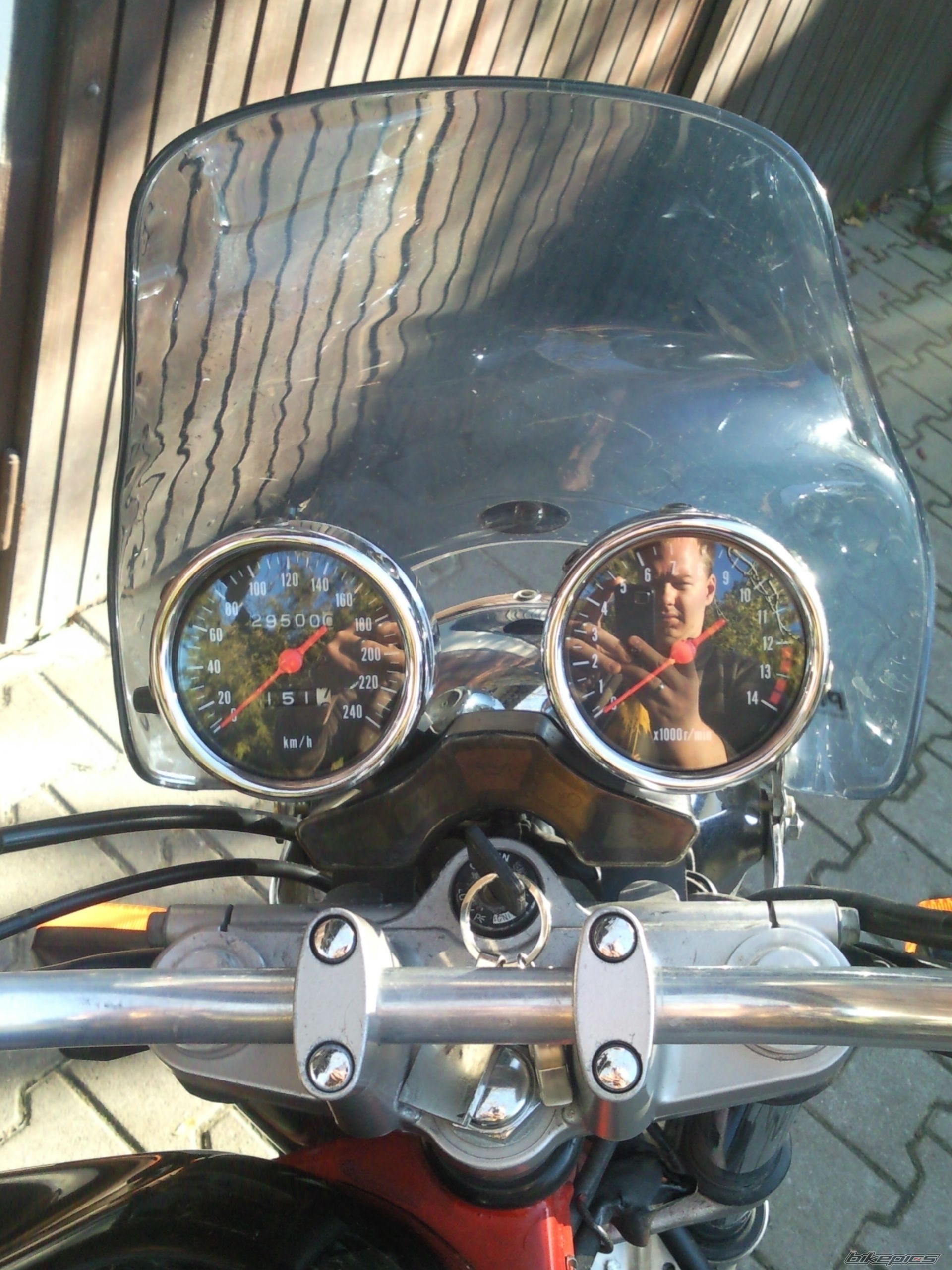 Photo 2132654