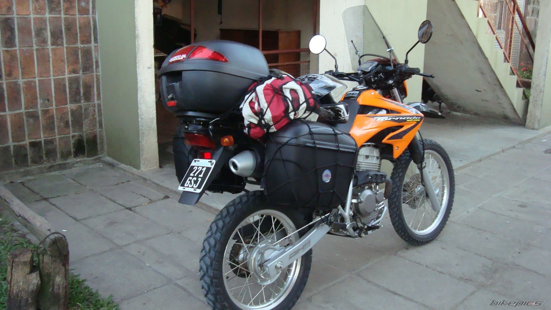 Photo 2132948