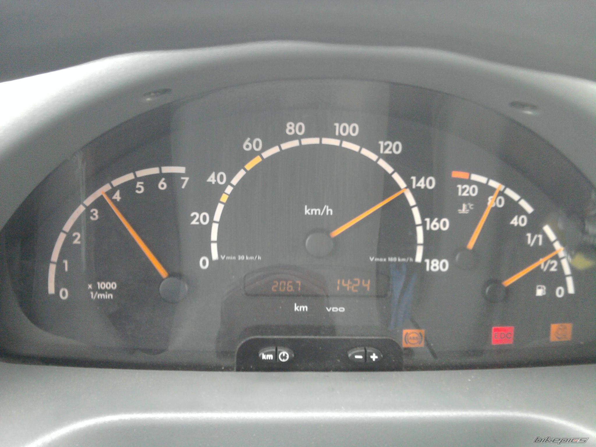 Photo 2133694