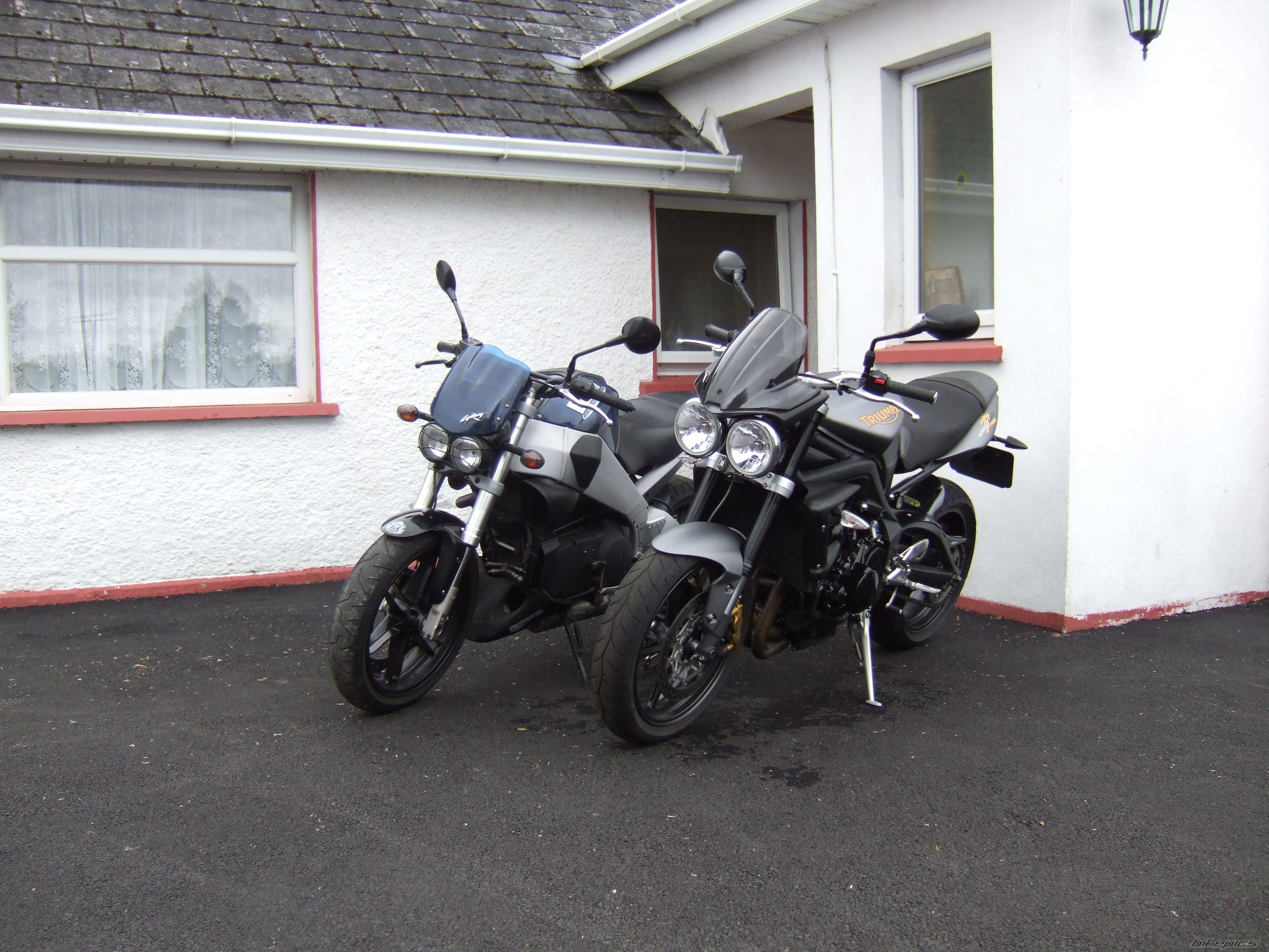 Photo 2133834