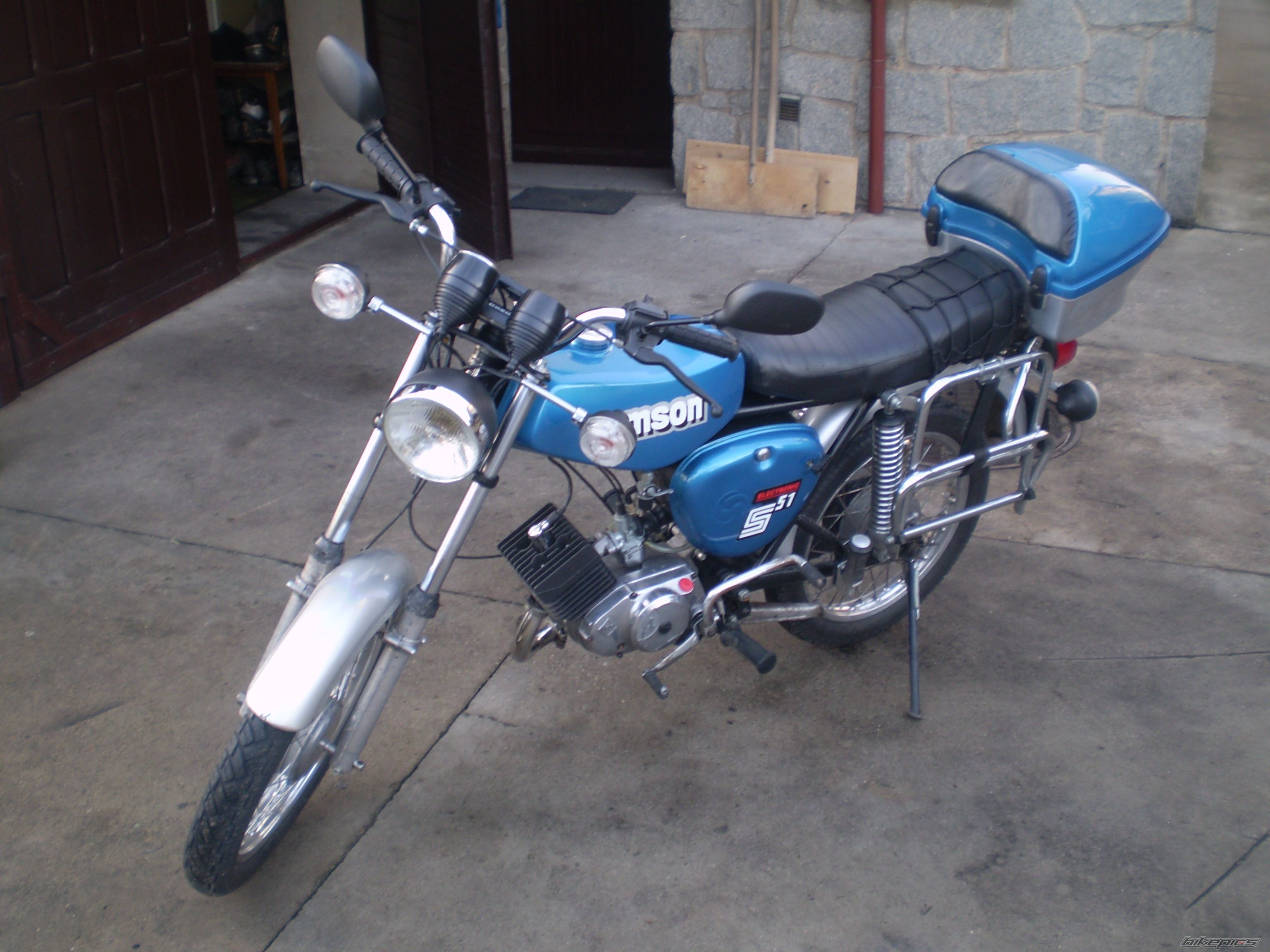 Photo 2134098
