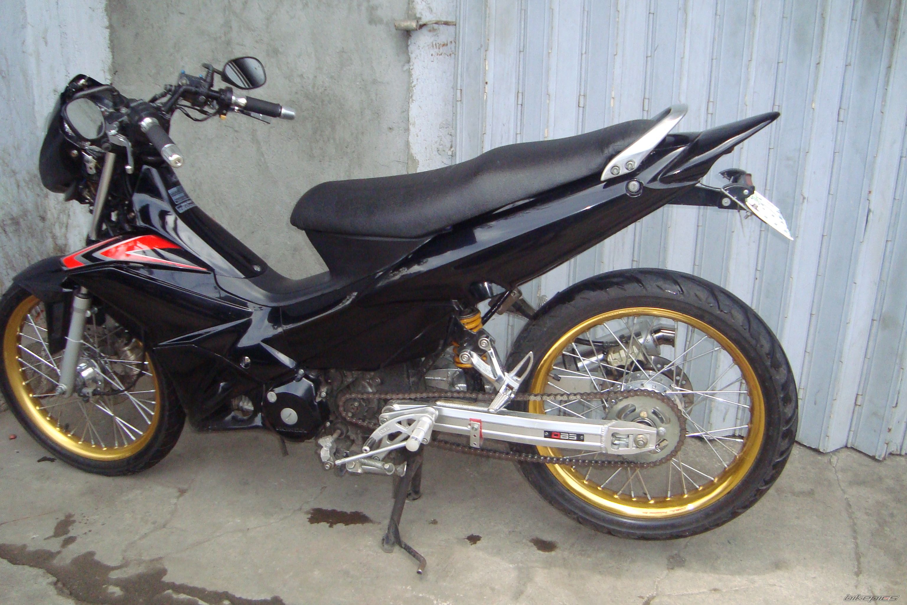 Photo 2135453