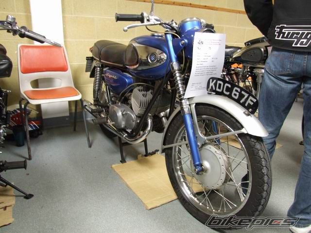 Photo 2135972