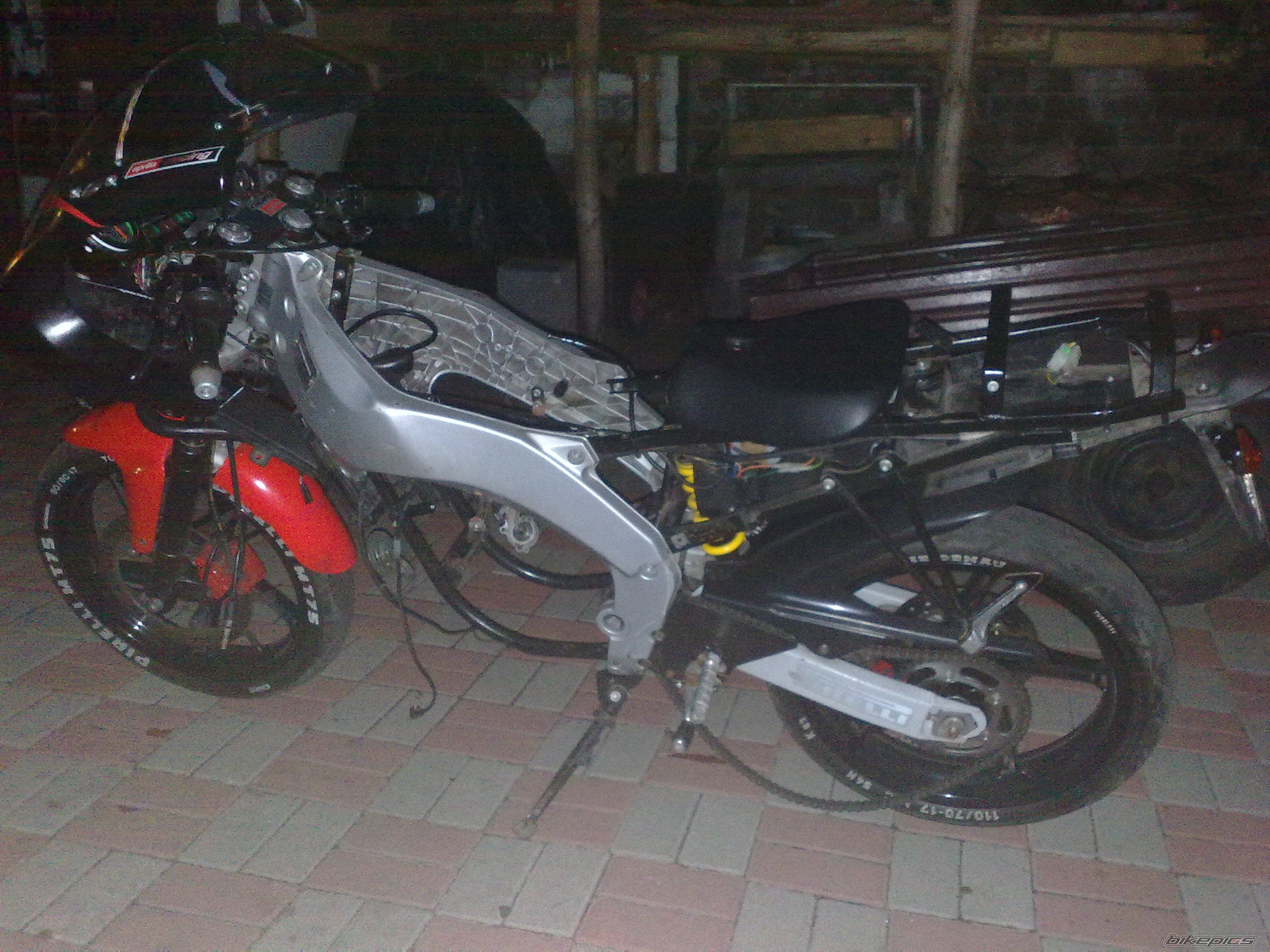 Photo 2136004