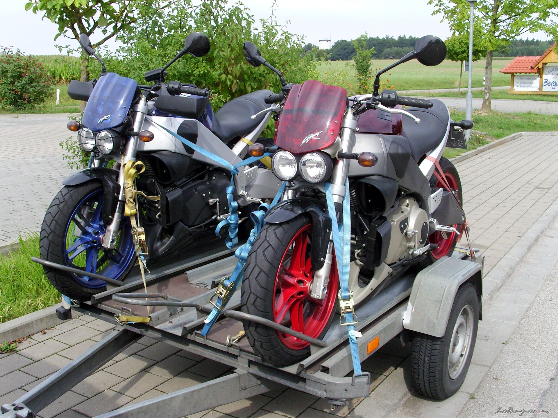 Photo 2136031
