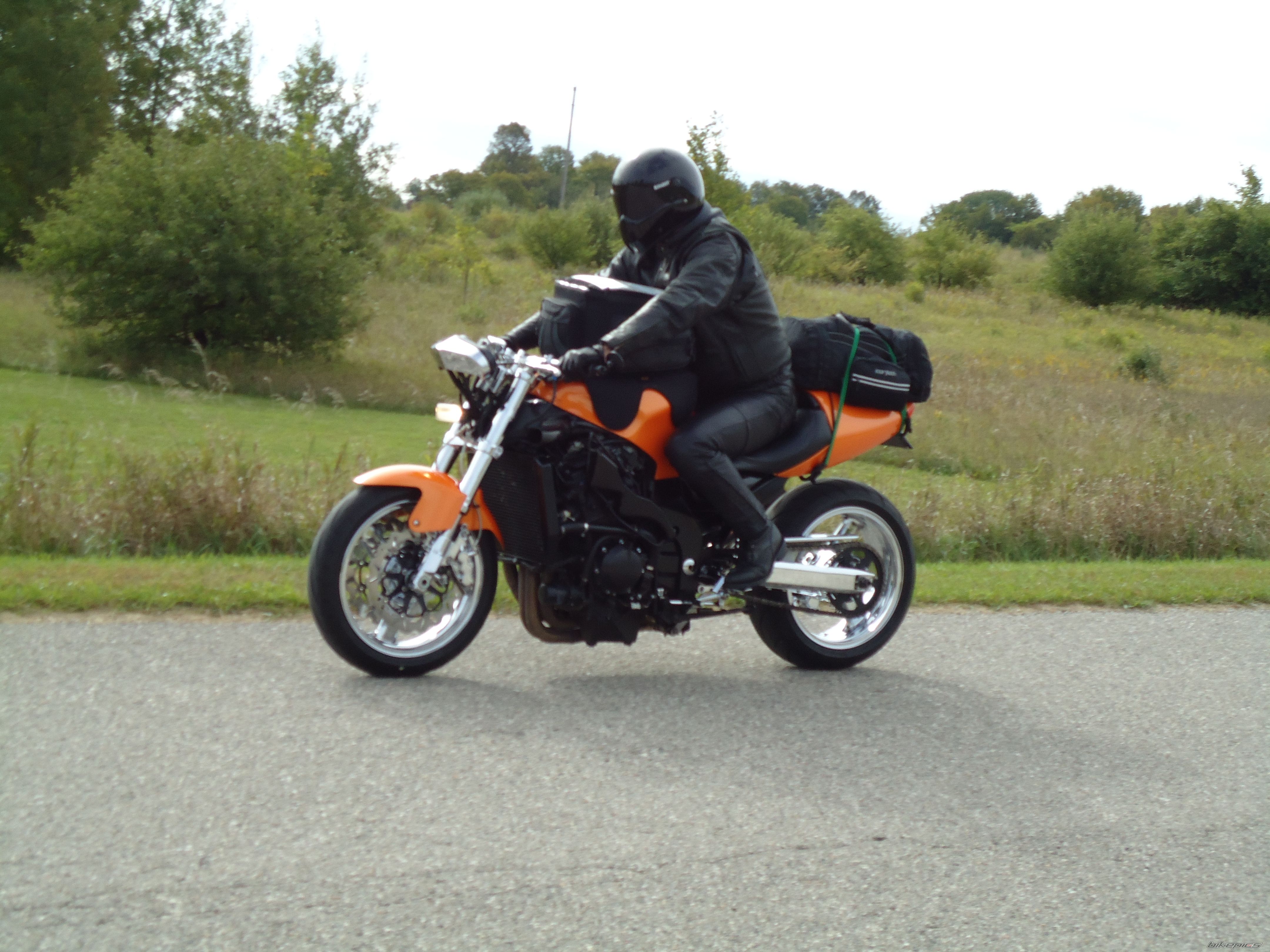 Bike Photo 2136176