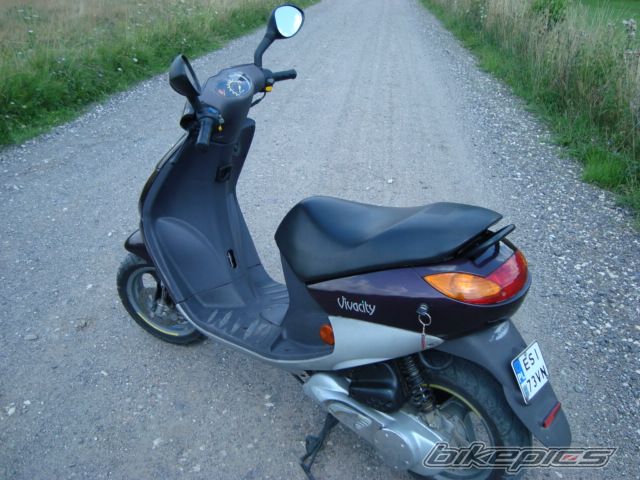 Photo 2138335