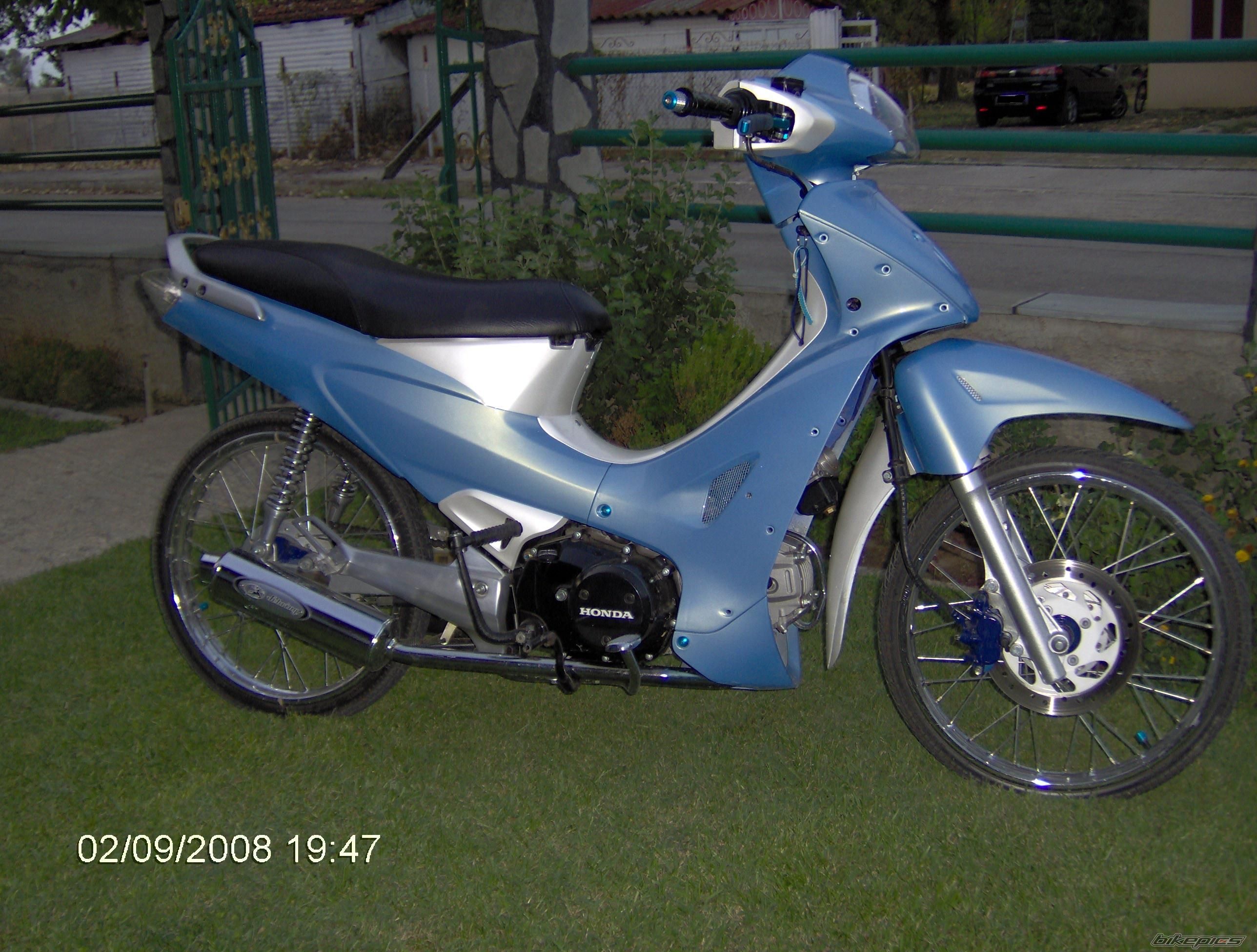 Photo 2138656