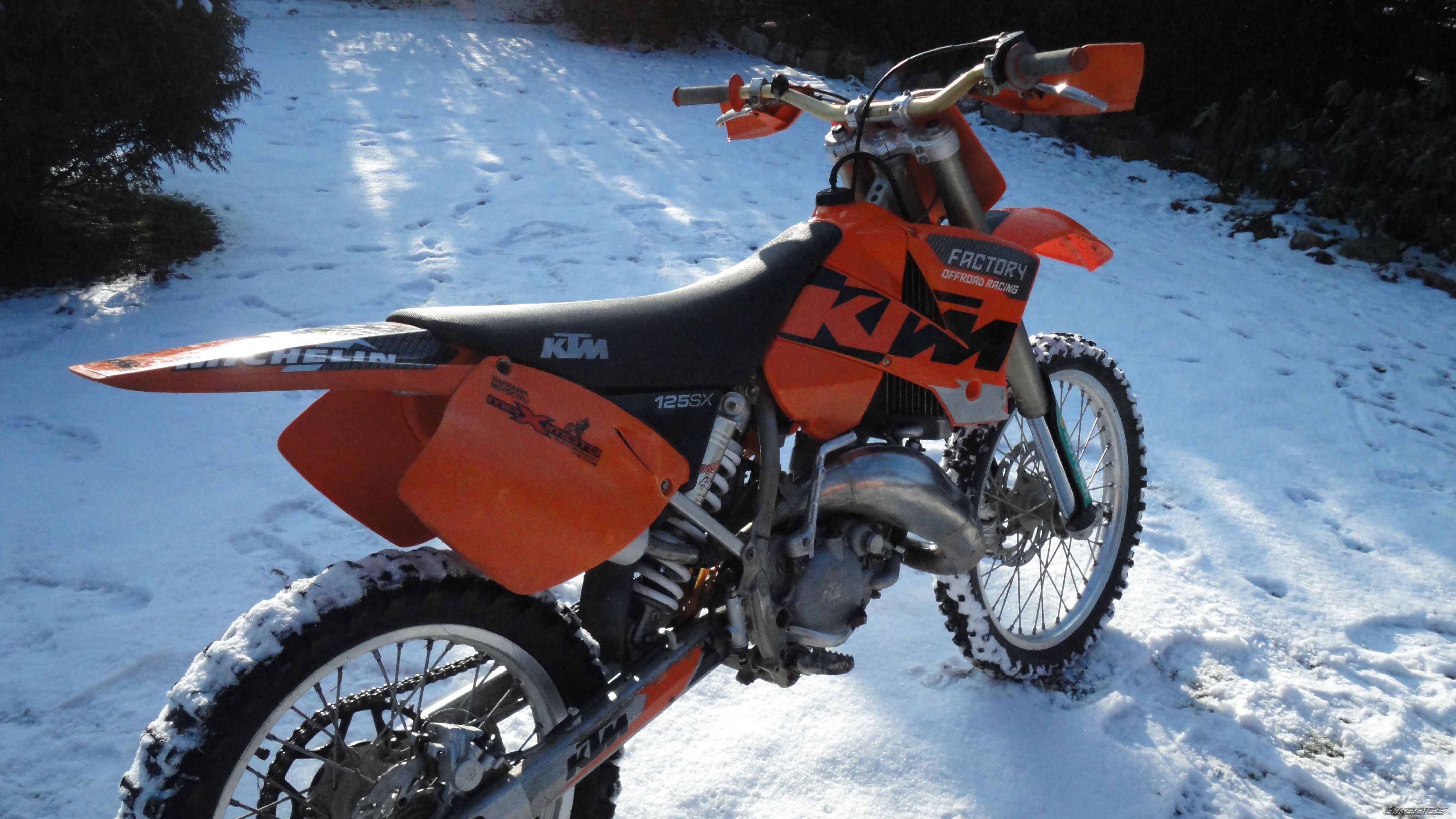 Photo 2140428