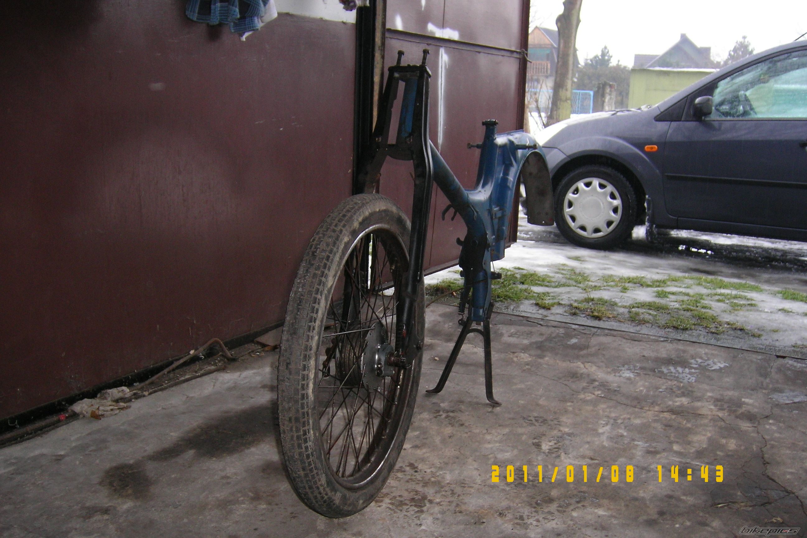 Photo 2140936