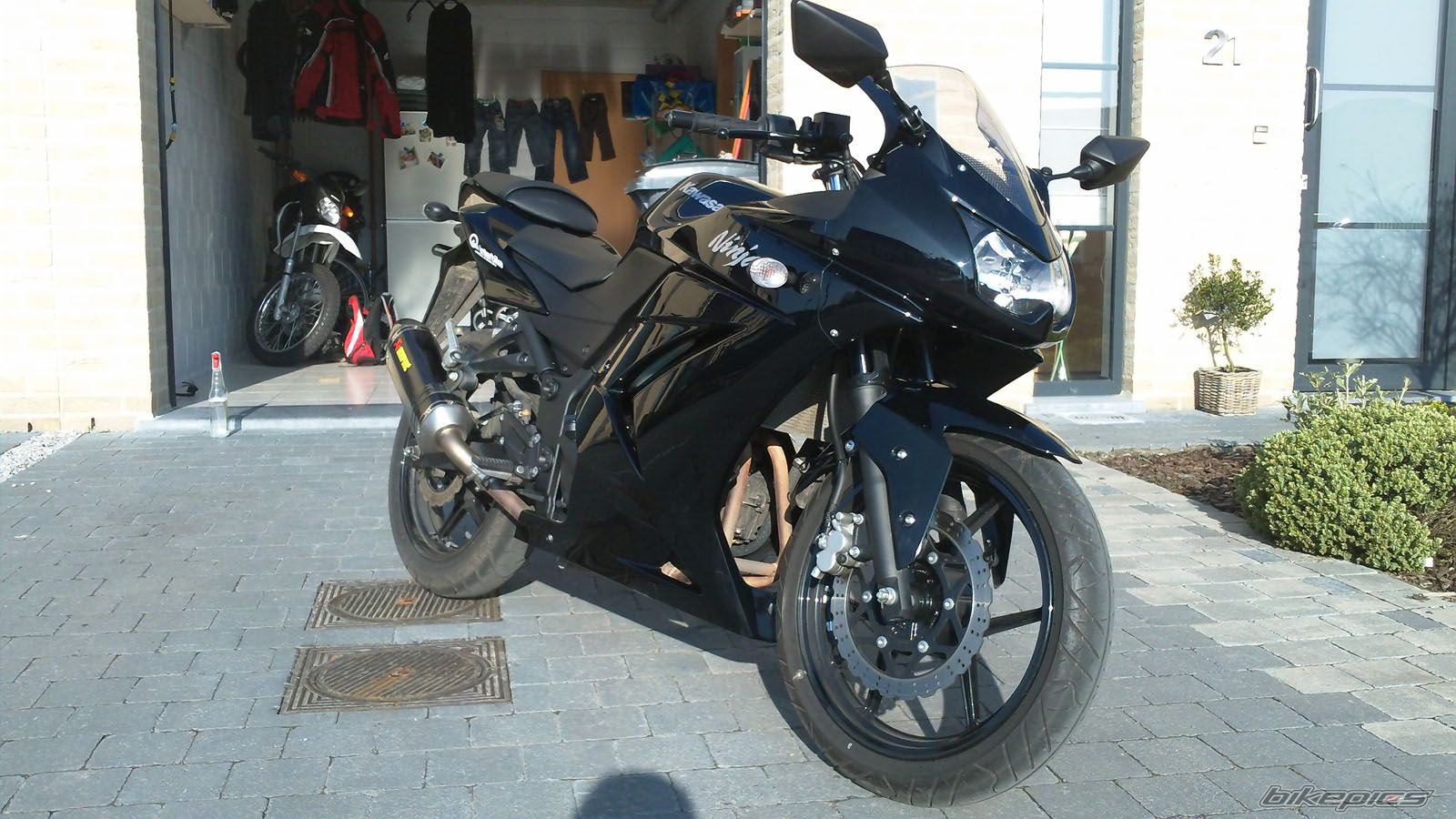 Photo 2141046