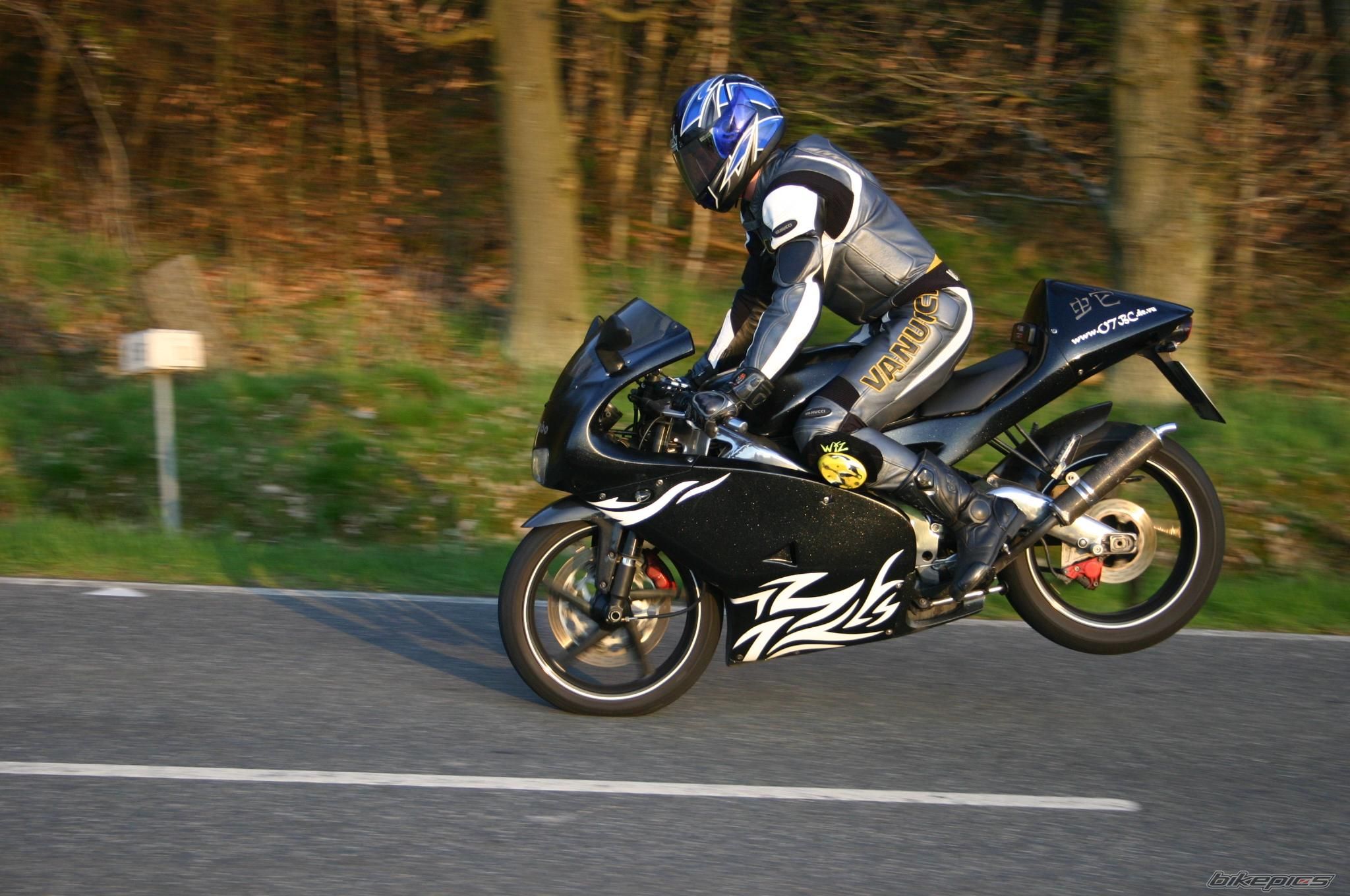 Photo 2141423