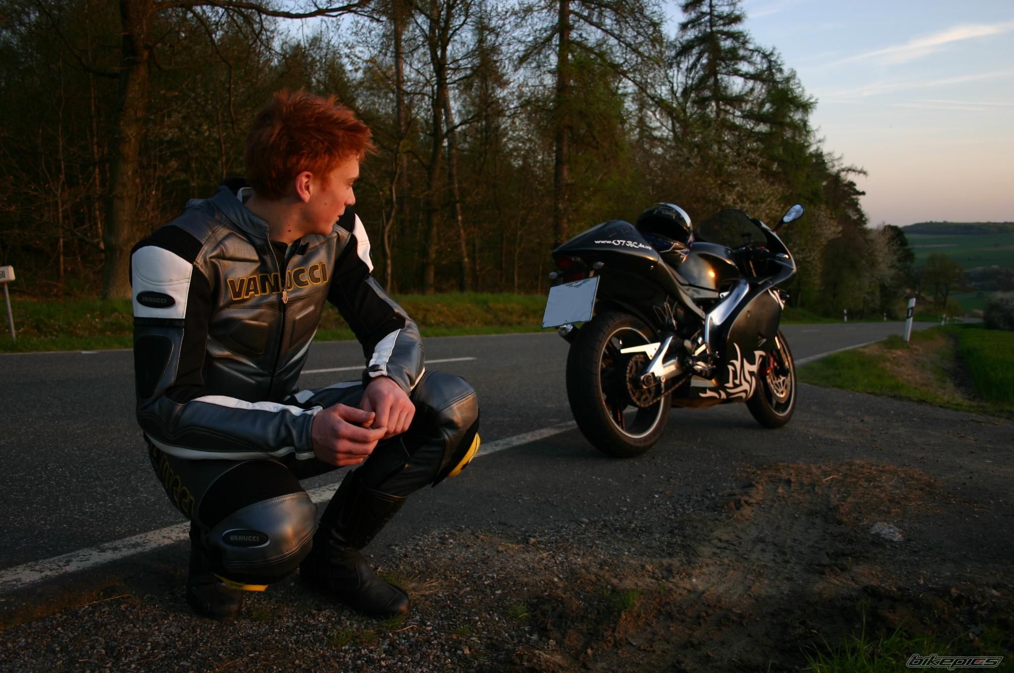 Photo 2141426