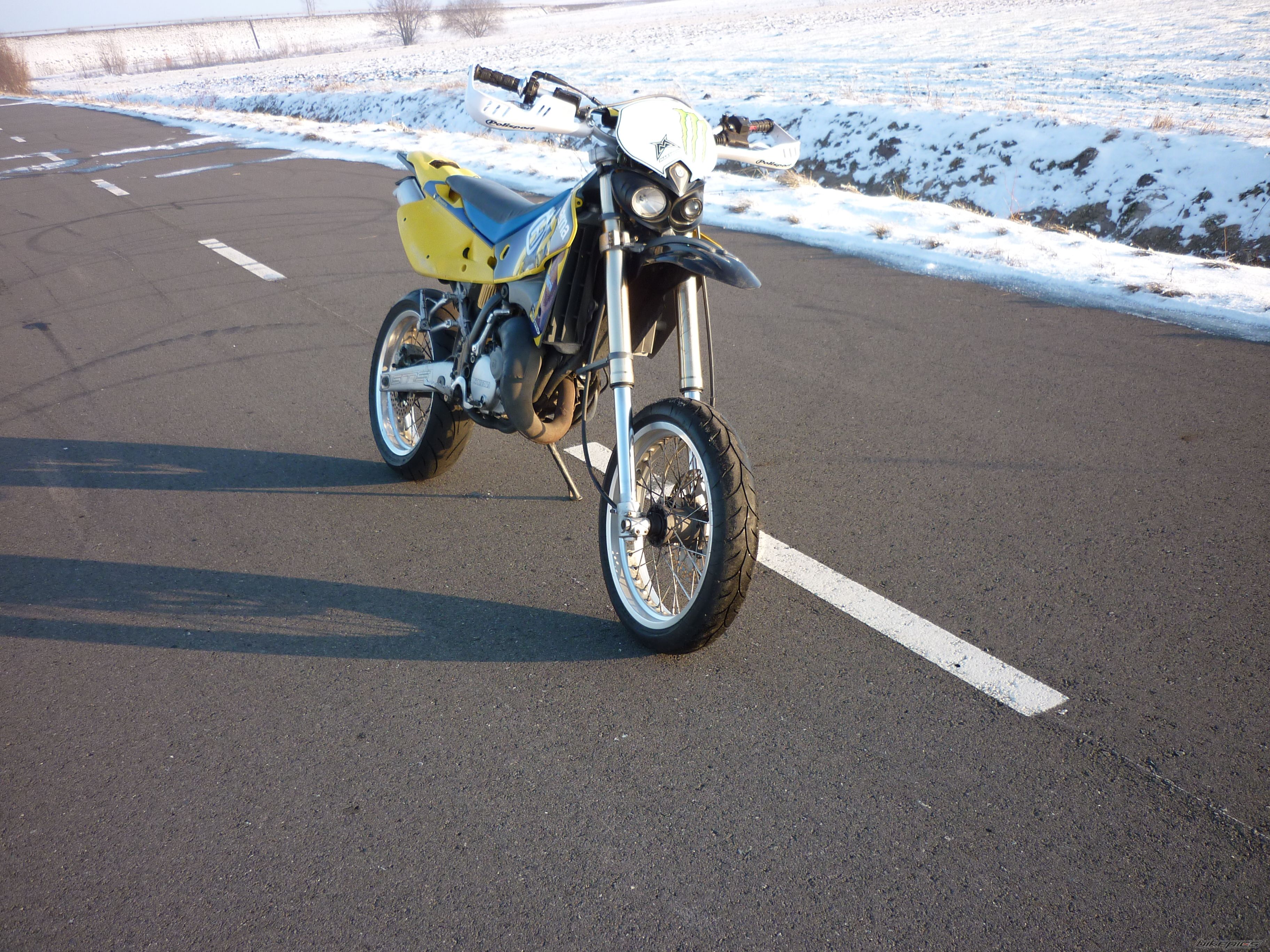 Photo 2141655