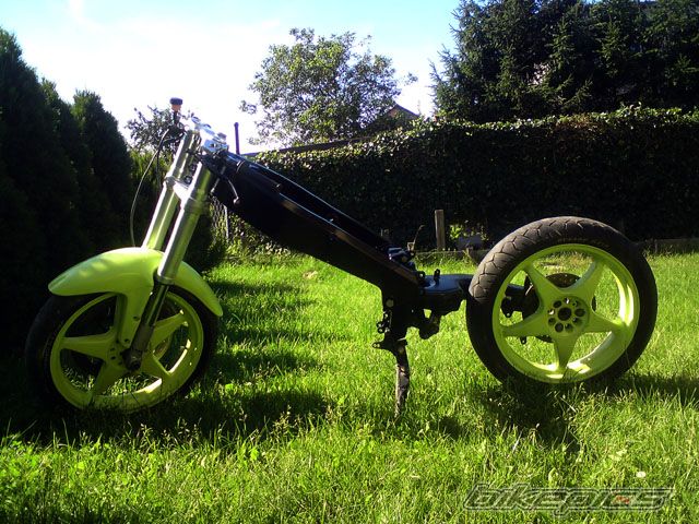 Photo 2141880