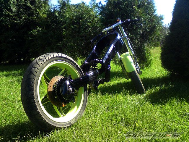 Photo 2141881
