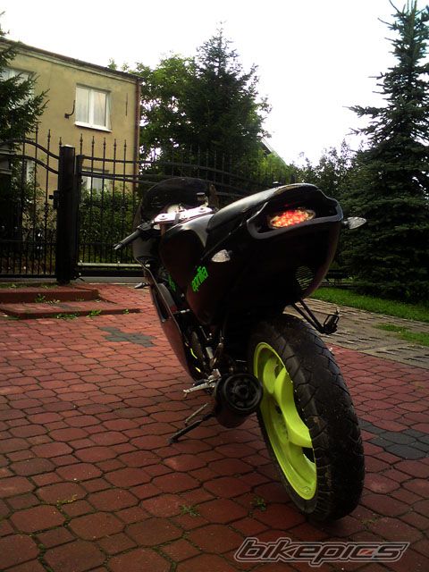 Photo 2141888
