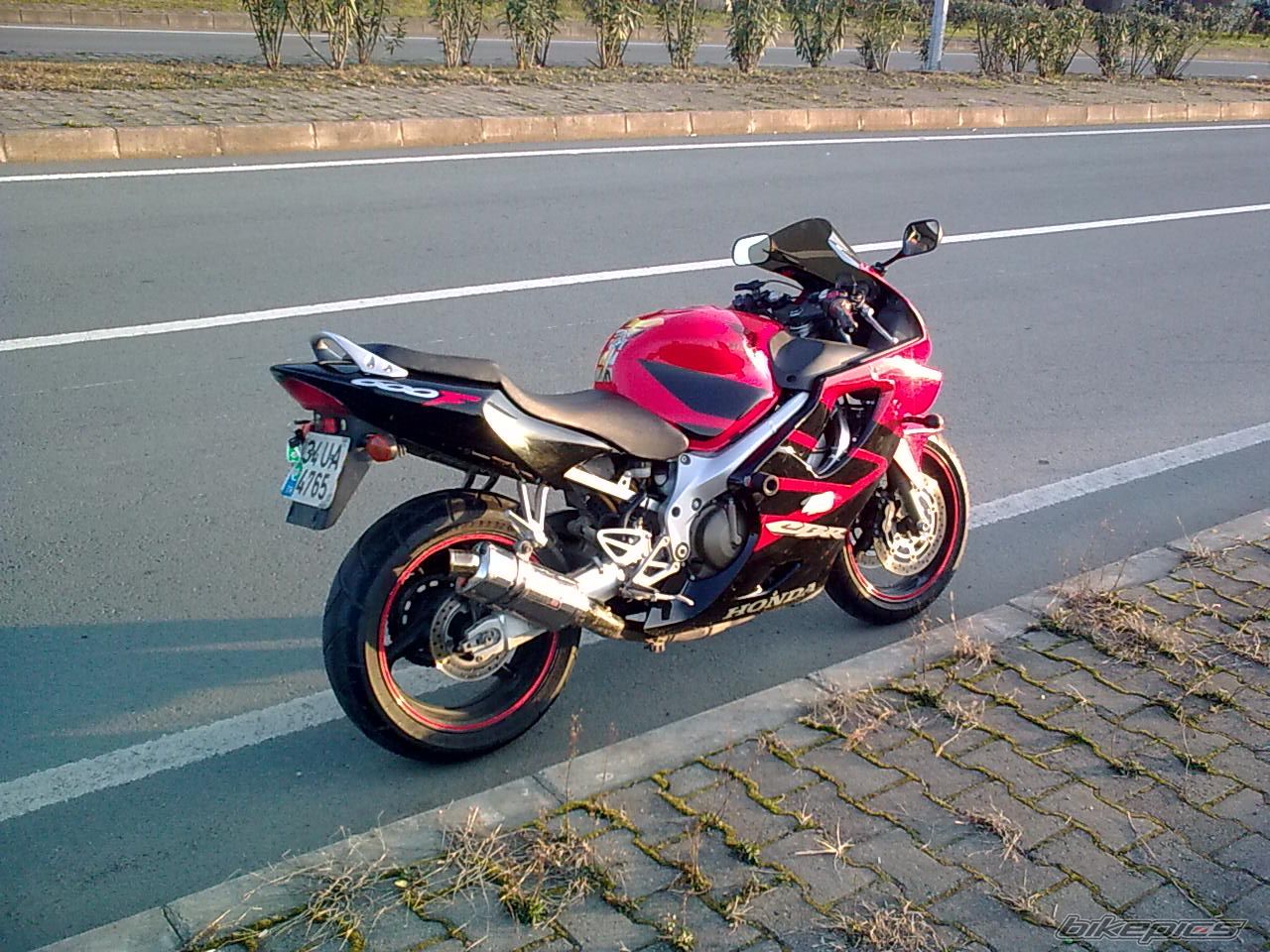Photo 2141940