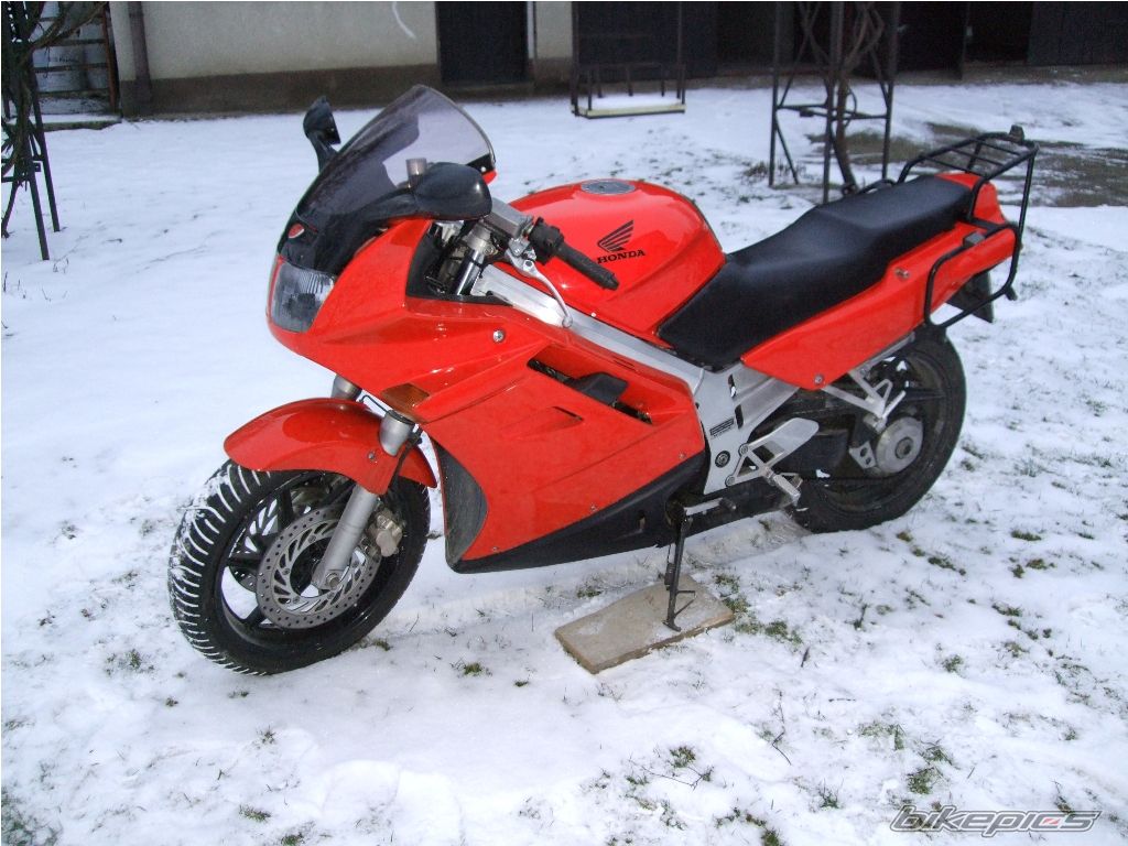 Photo 2142072