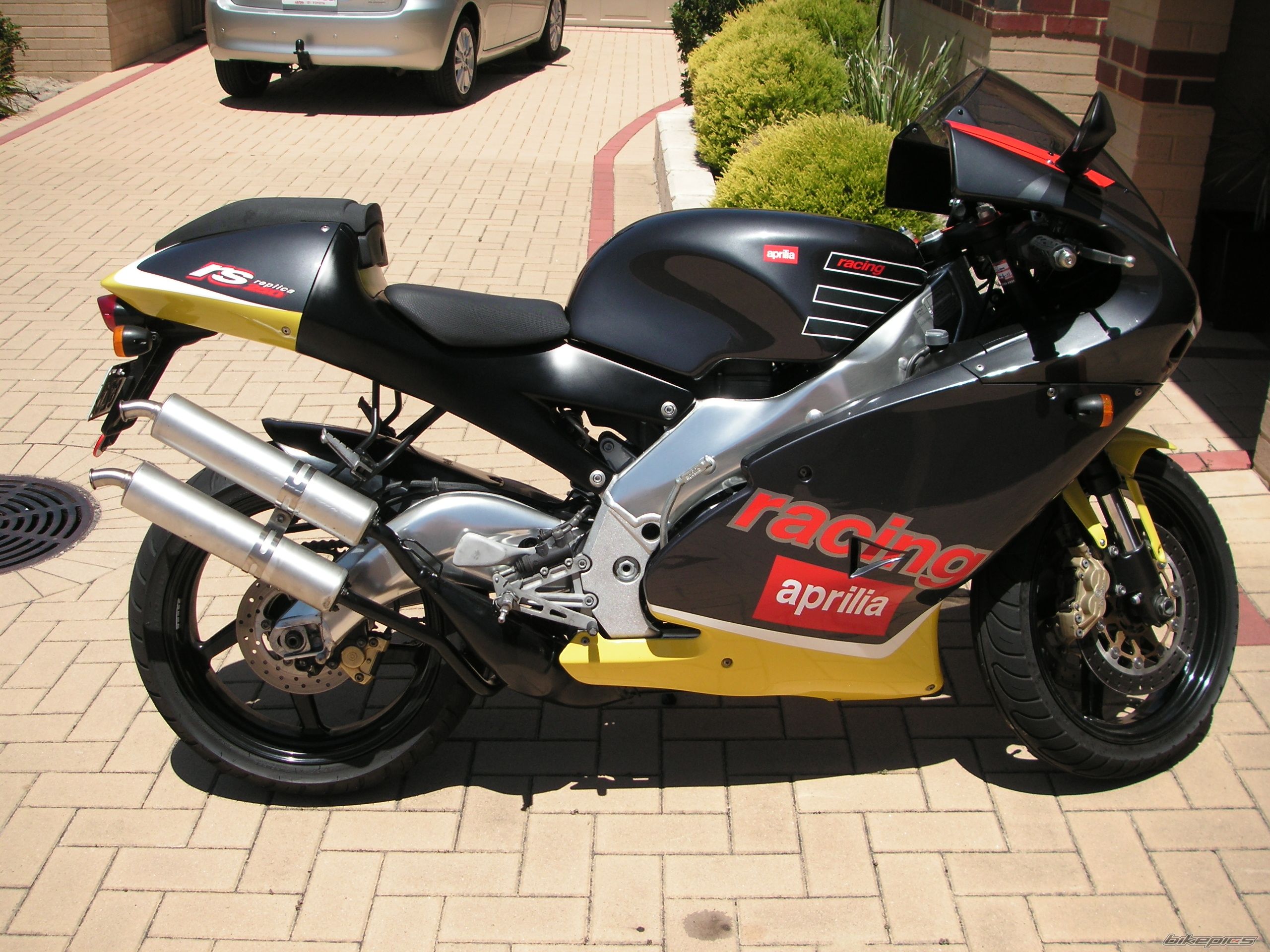 Photo 2143077