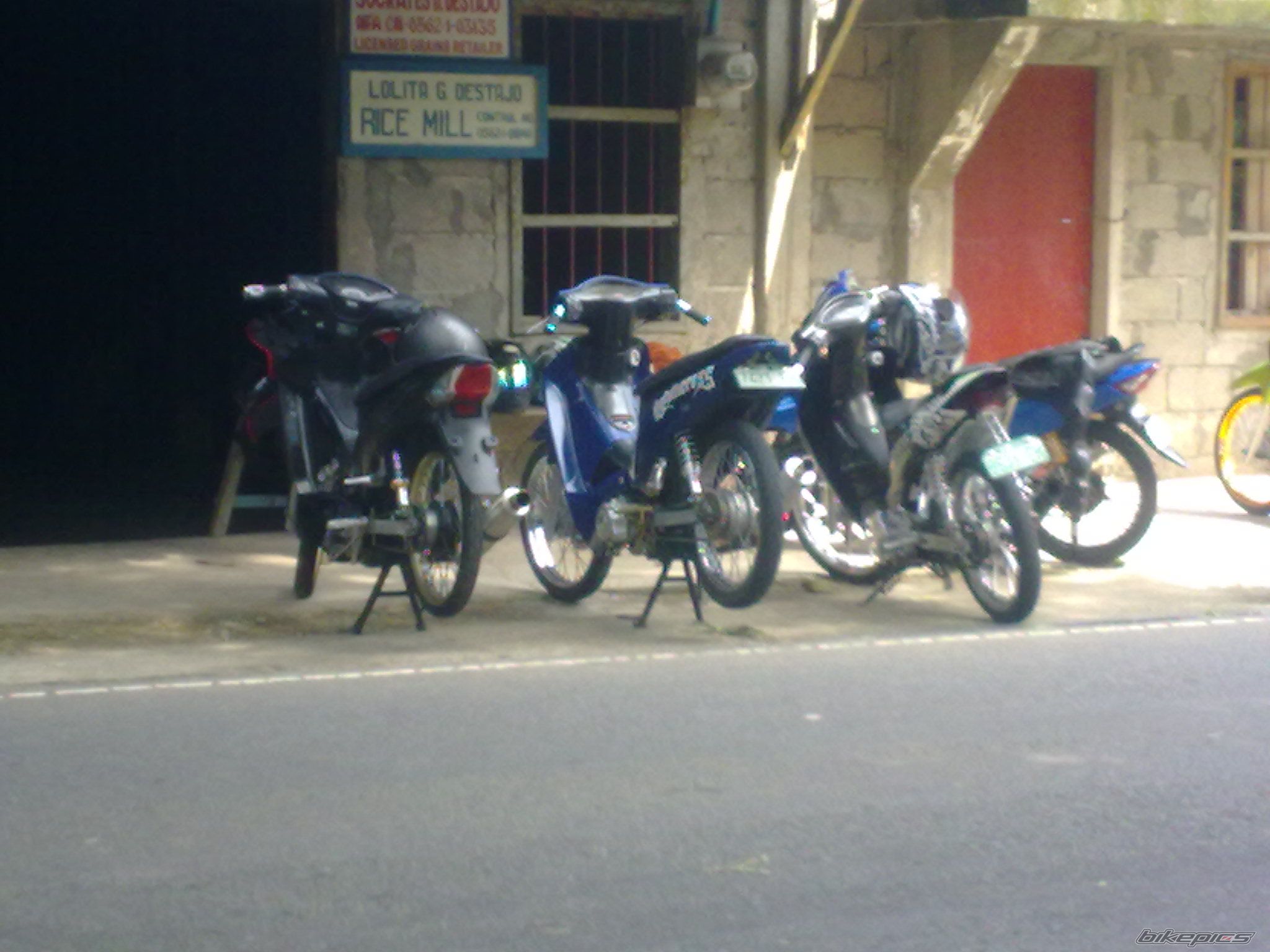 Photo 2143089