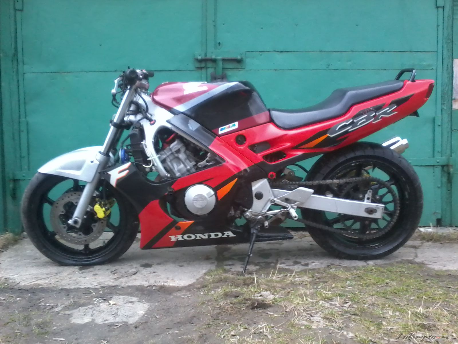 Photo 2143223