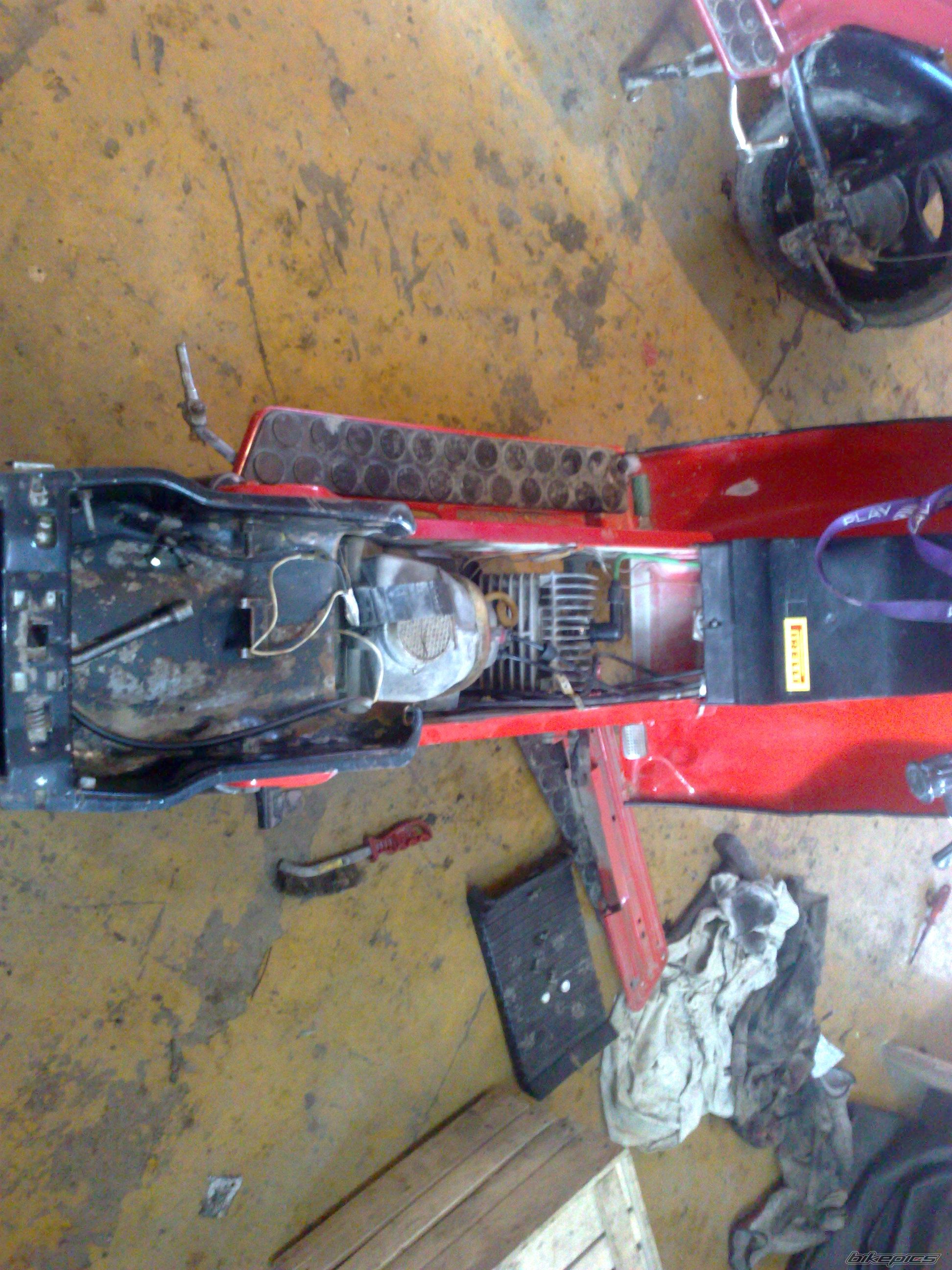 Photo 2143224