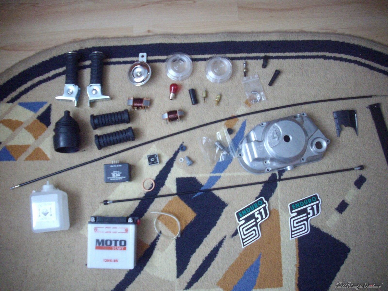 Photo 2143356