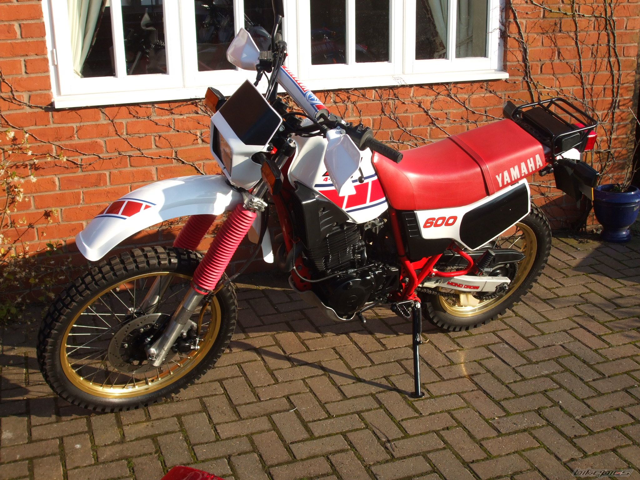 Photo 2143483