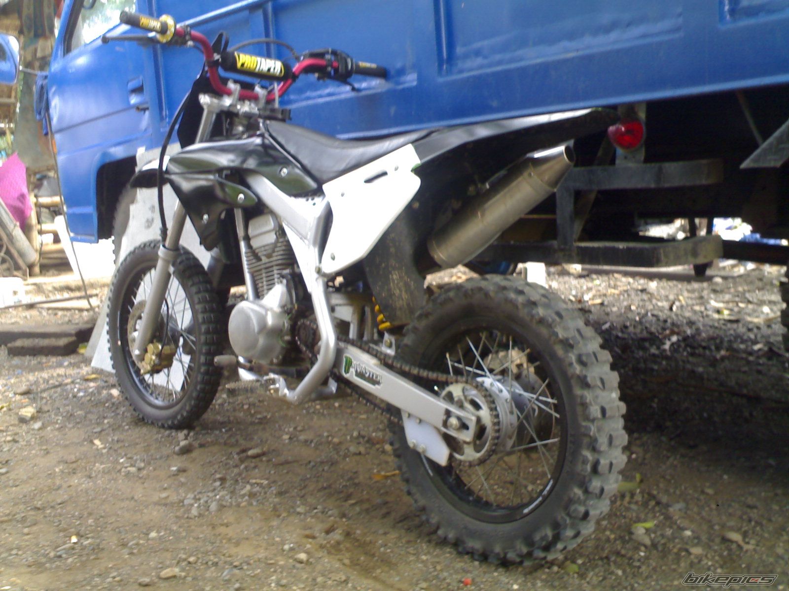 Photo 2143887