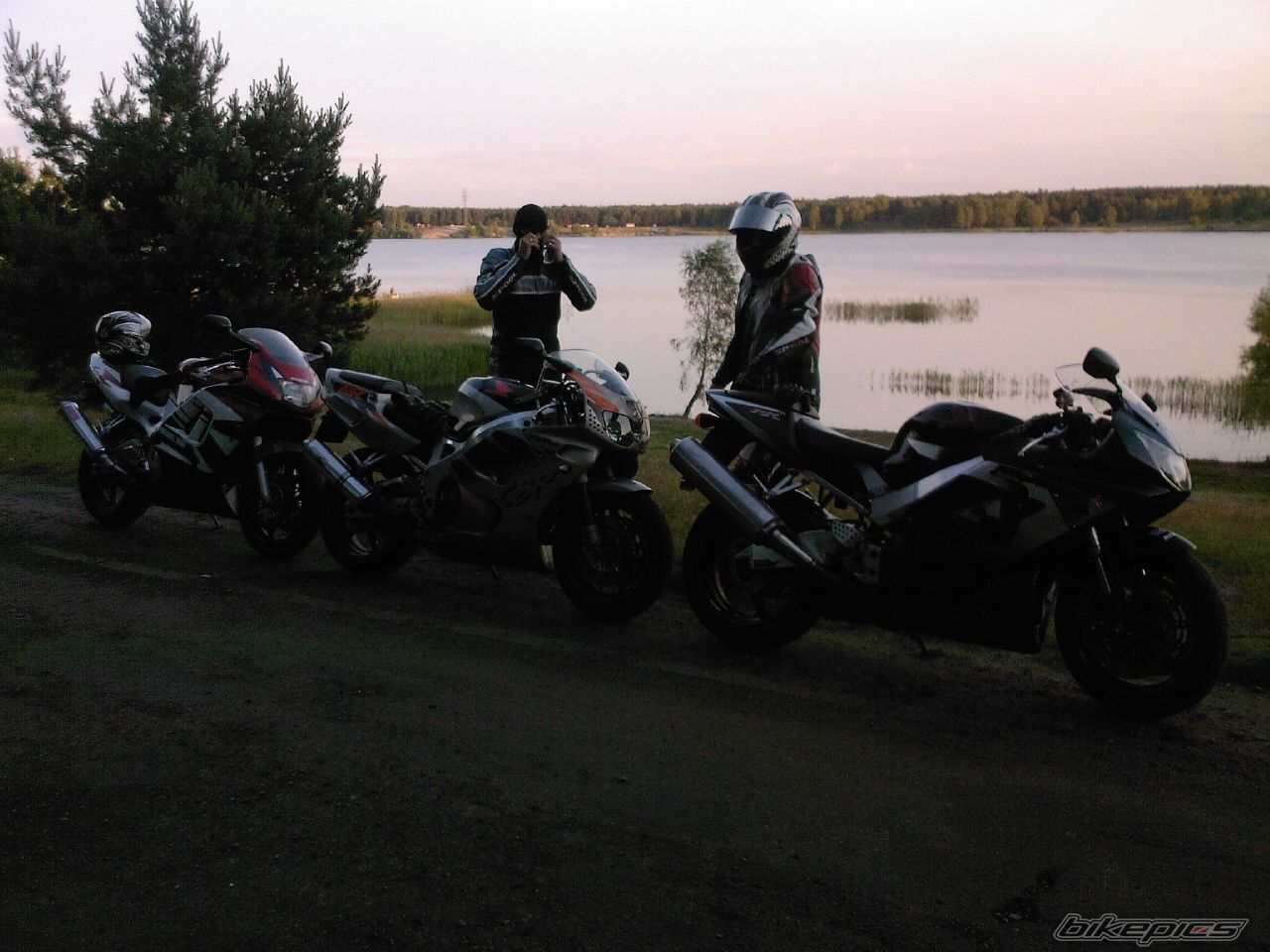 Photo 2144269