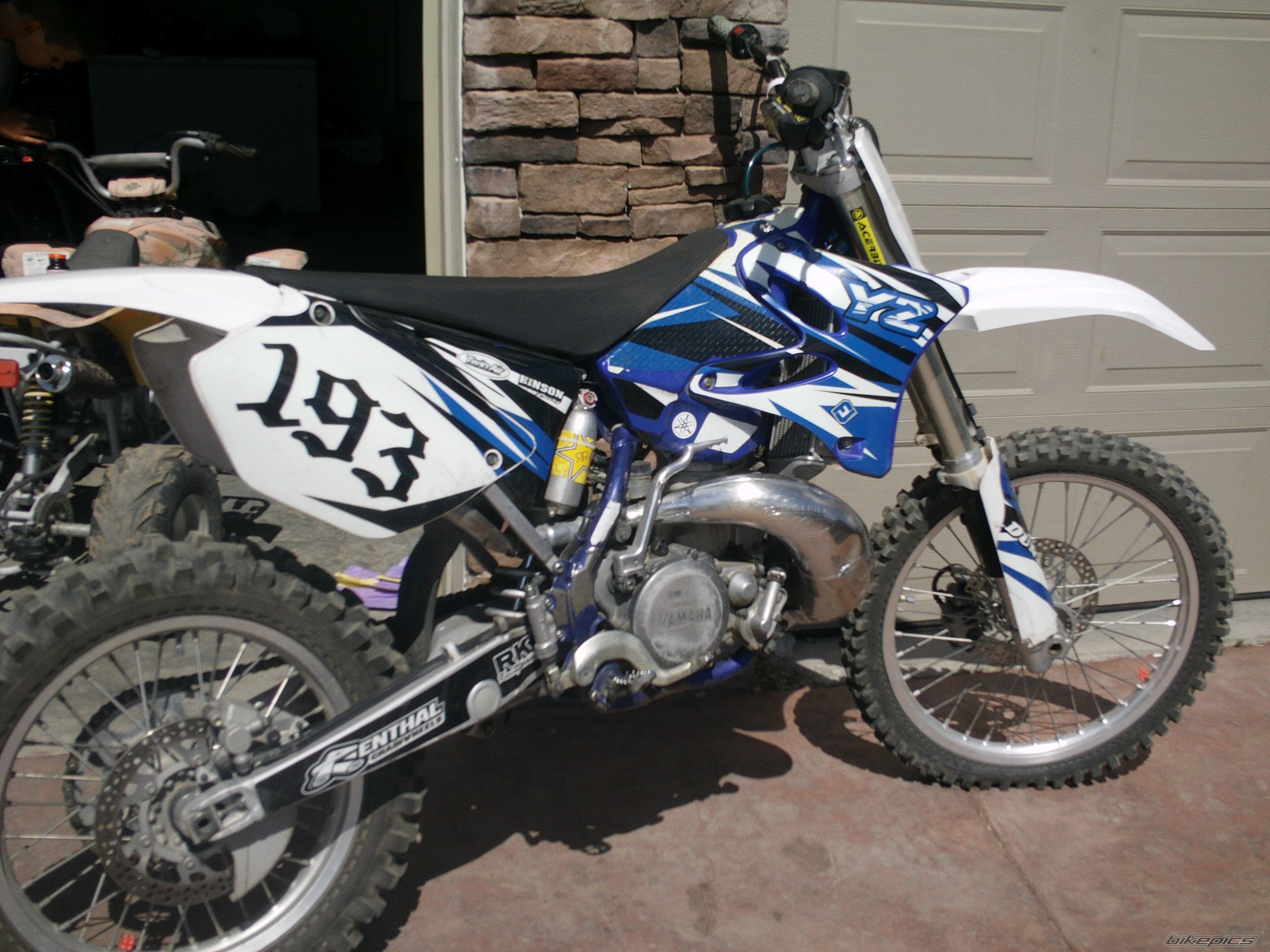 Photo 2144275