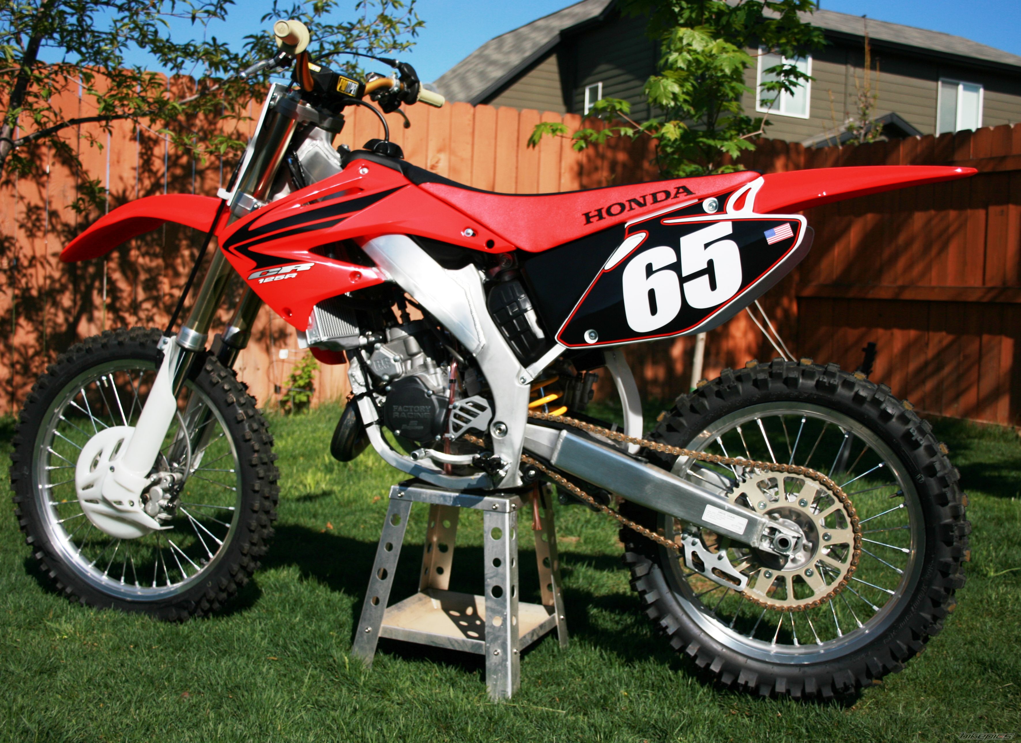 Photo 2144481