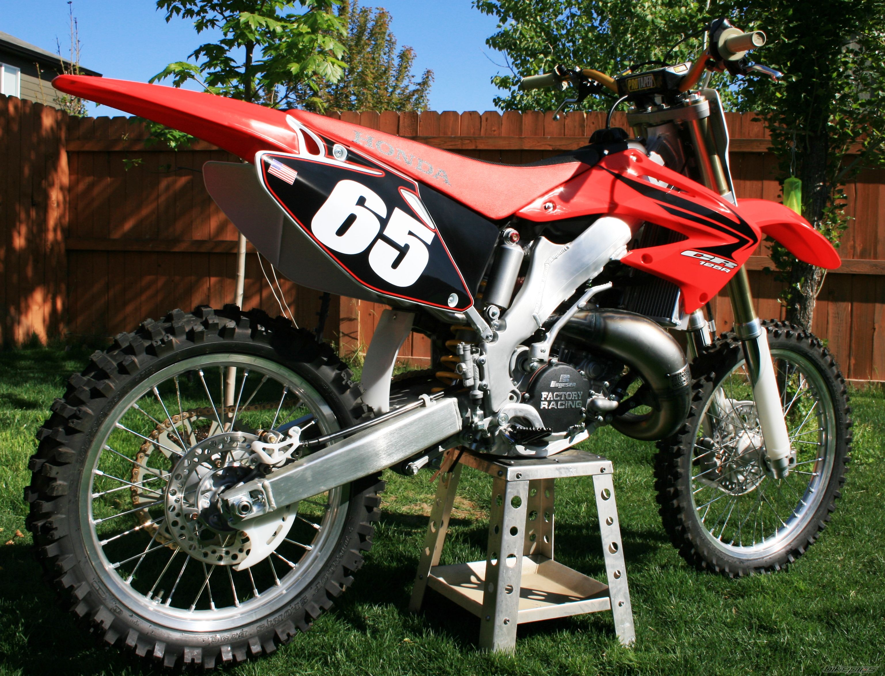 Photo 2144482