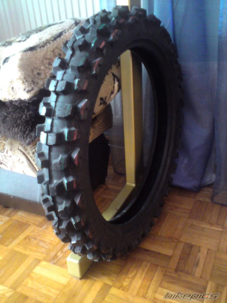 Photo 2144692
