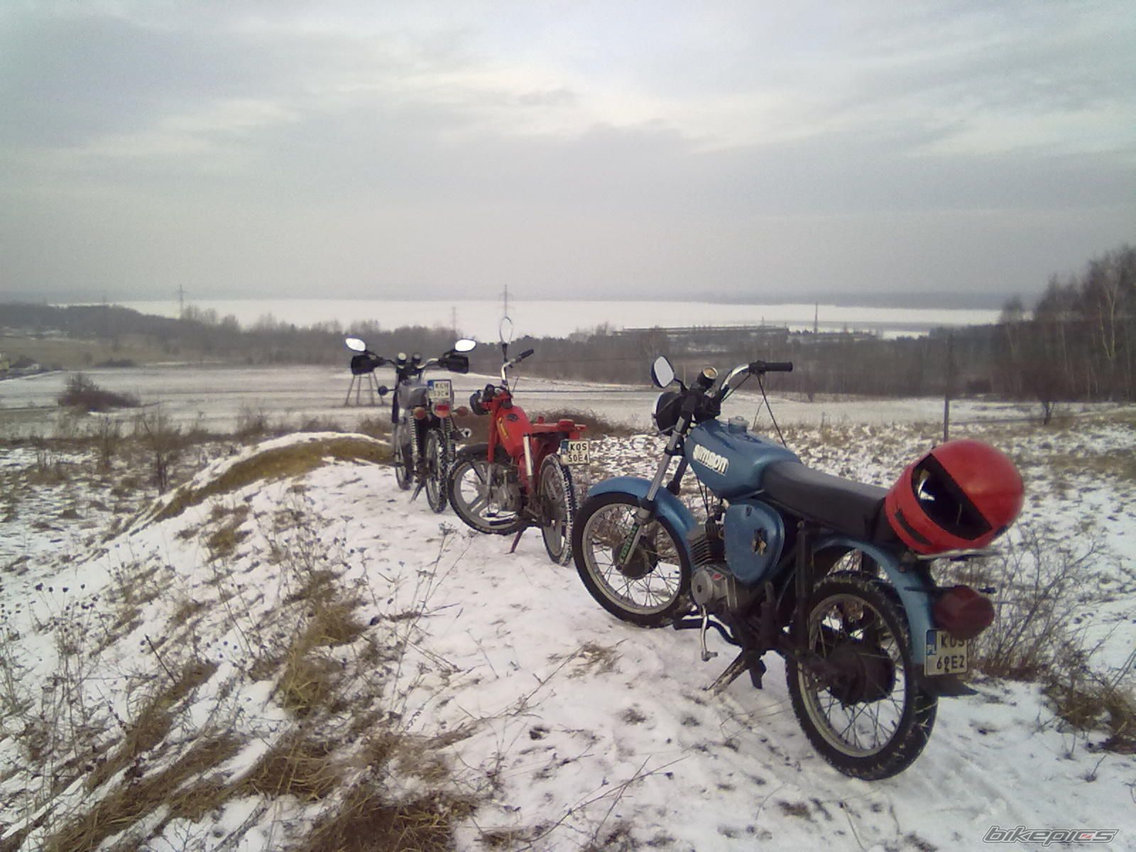 Photo 2144753