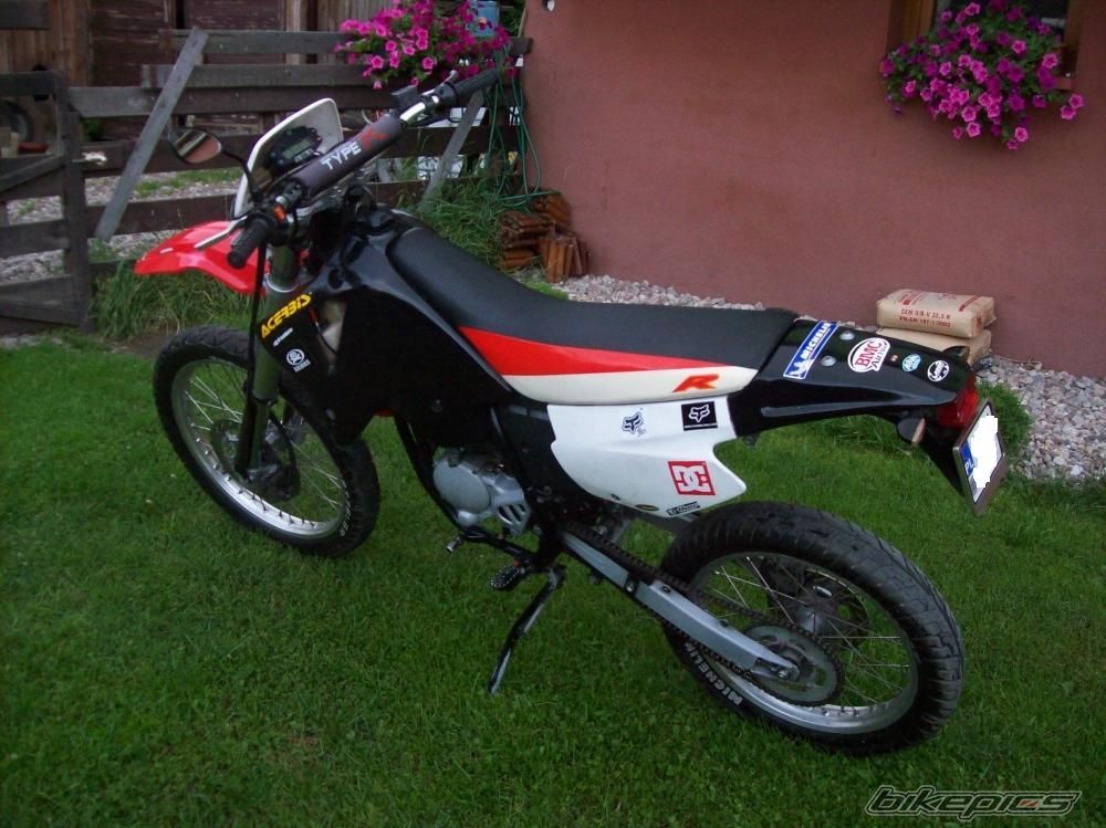 Photo 2144914